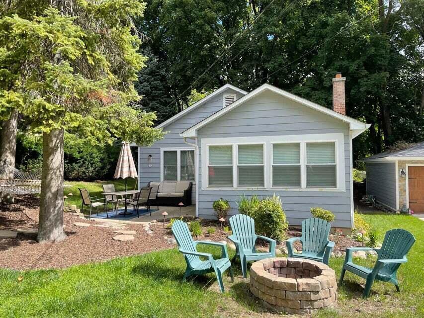 3 Geneva Ln — photo