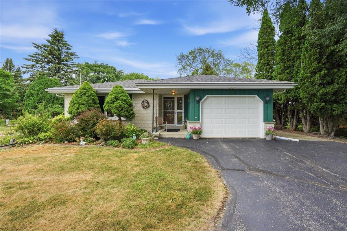 3444 E County Line Rd — photo