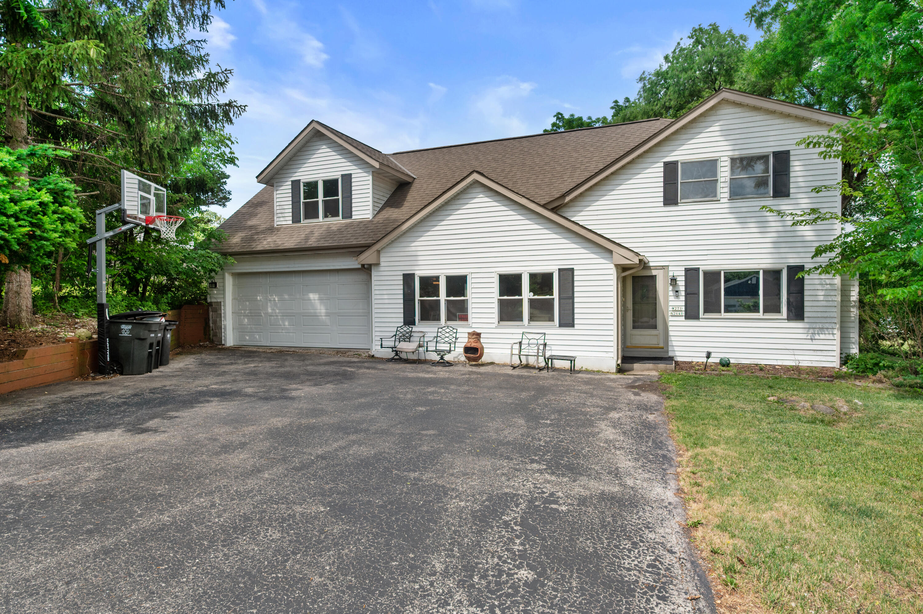 W271N2641 Pear Tree Ln — photo