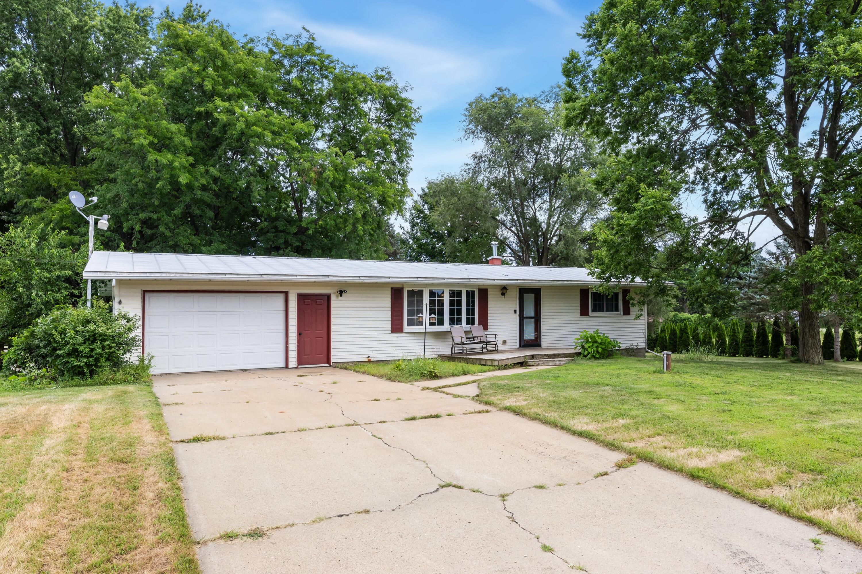 15146 Hardware Rd, Sparta, WI 54656 — photo 2