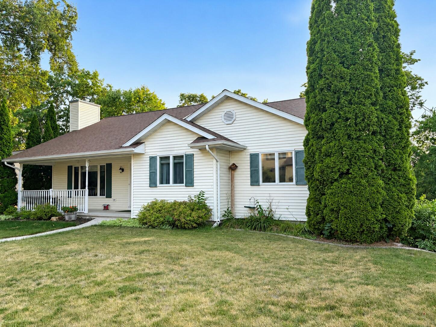 404 Bittersweet Ln — photo