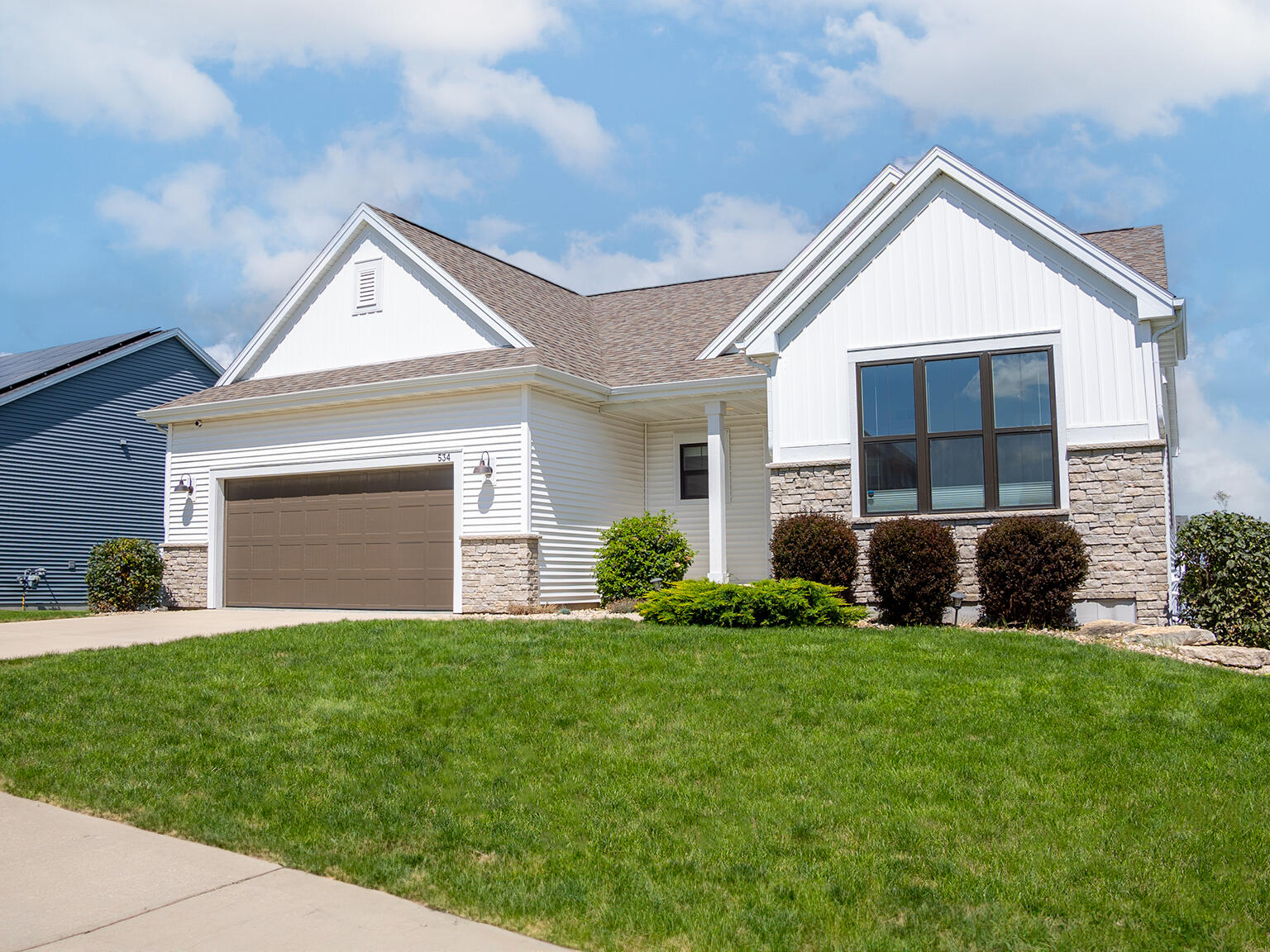534 Foxfield Rd, Oregon, WI 53575 — photo 2