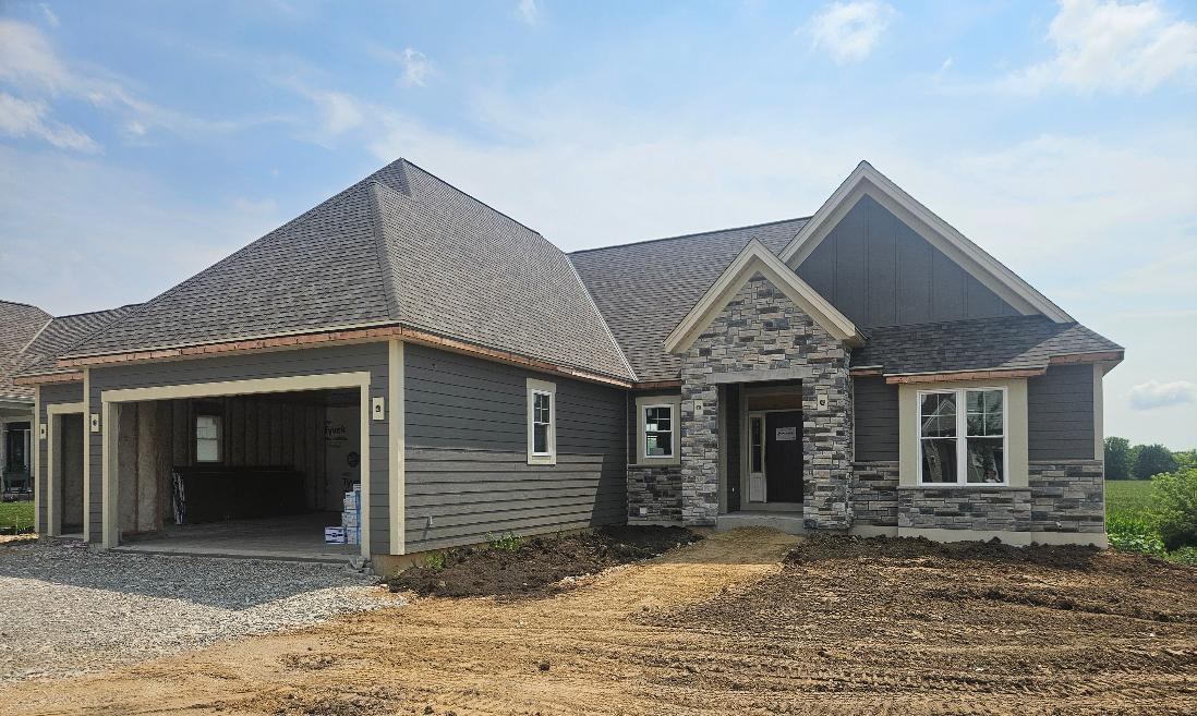1607 Sauk Trl — photo