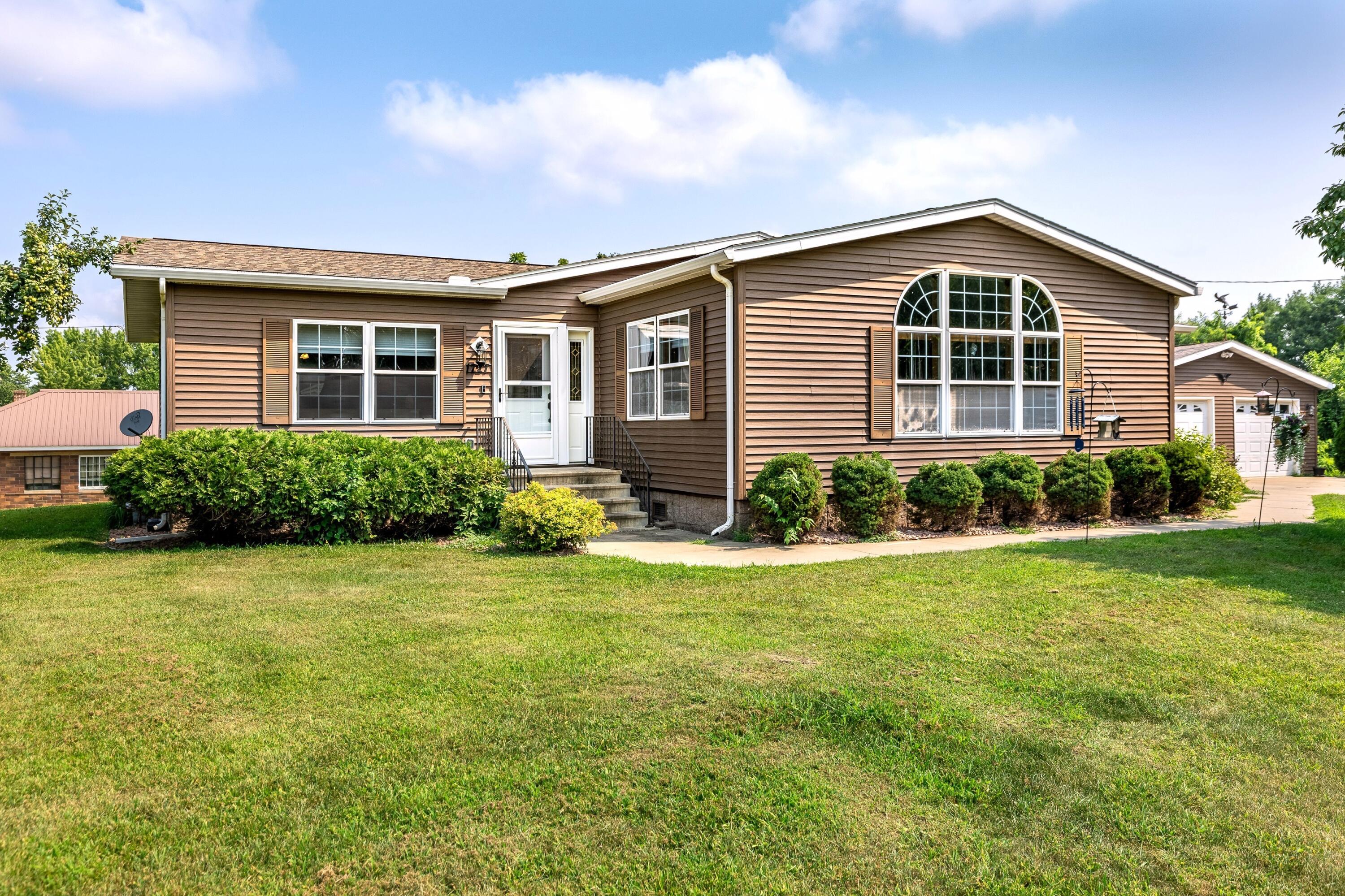 1727 Salem Rd — photo