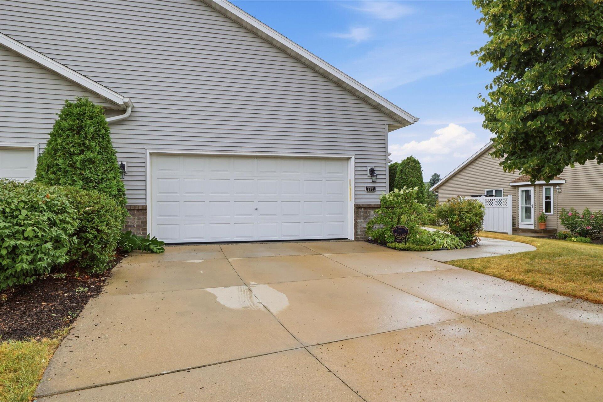 N7791 Maple Ridge Rd, Ixonia, WI 53066 — photo 3