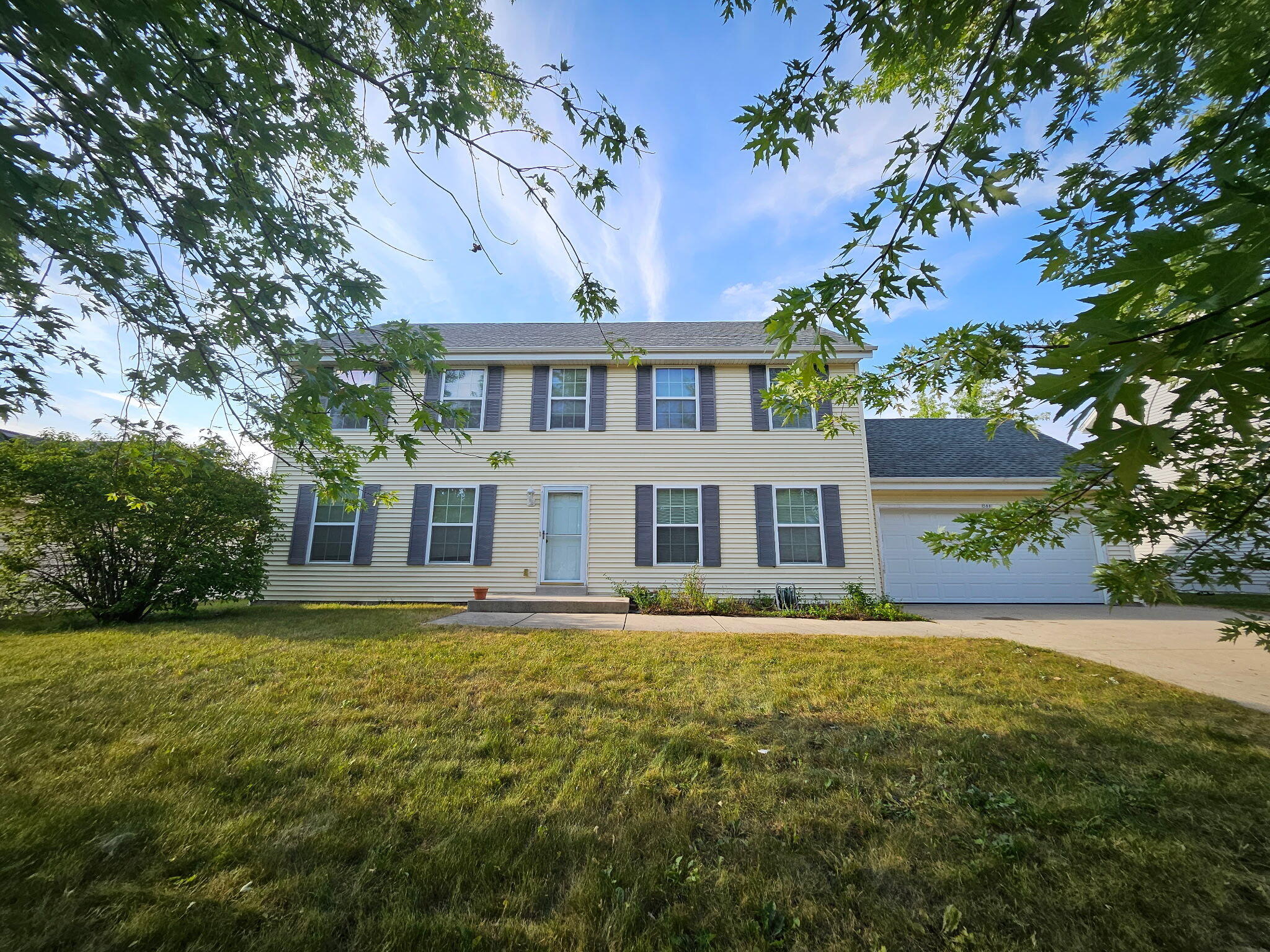 588 E Randy Rd — photo