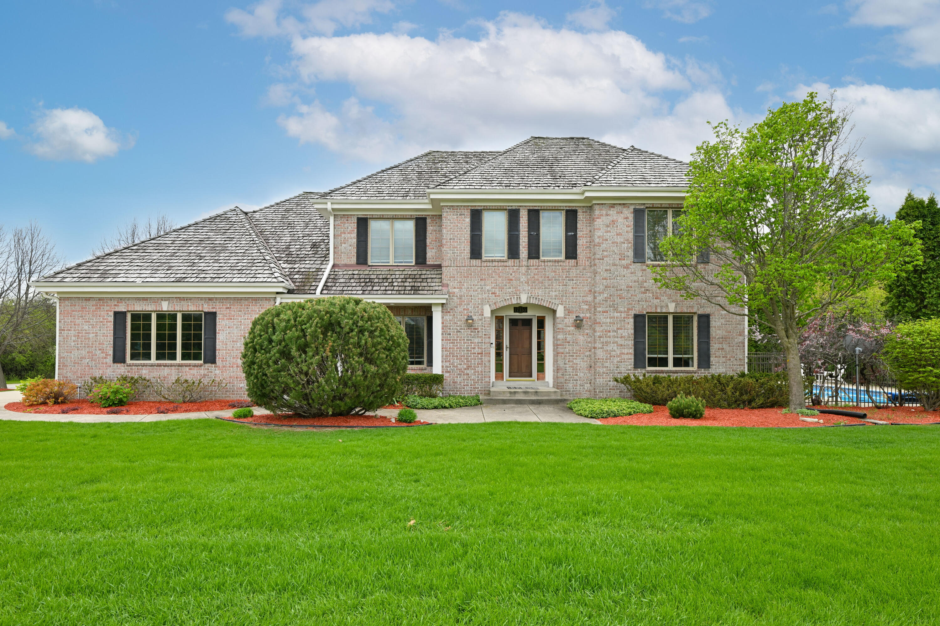17155 Vanderbilt St — photo