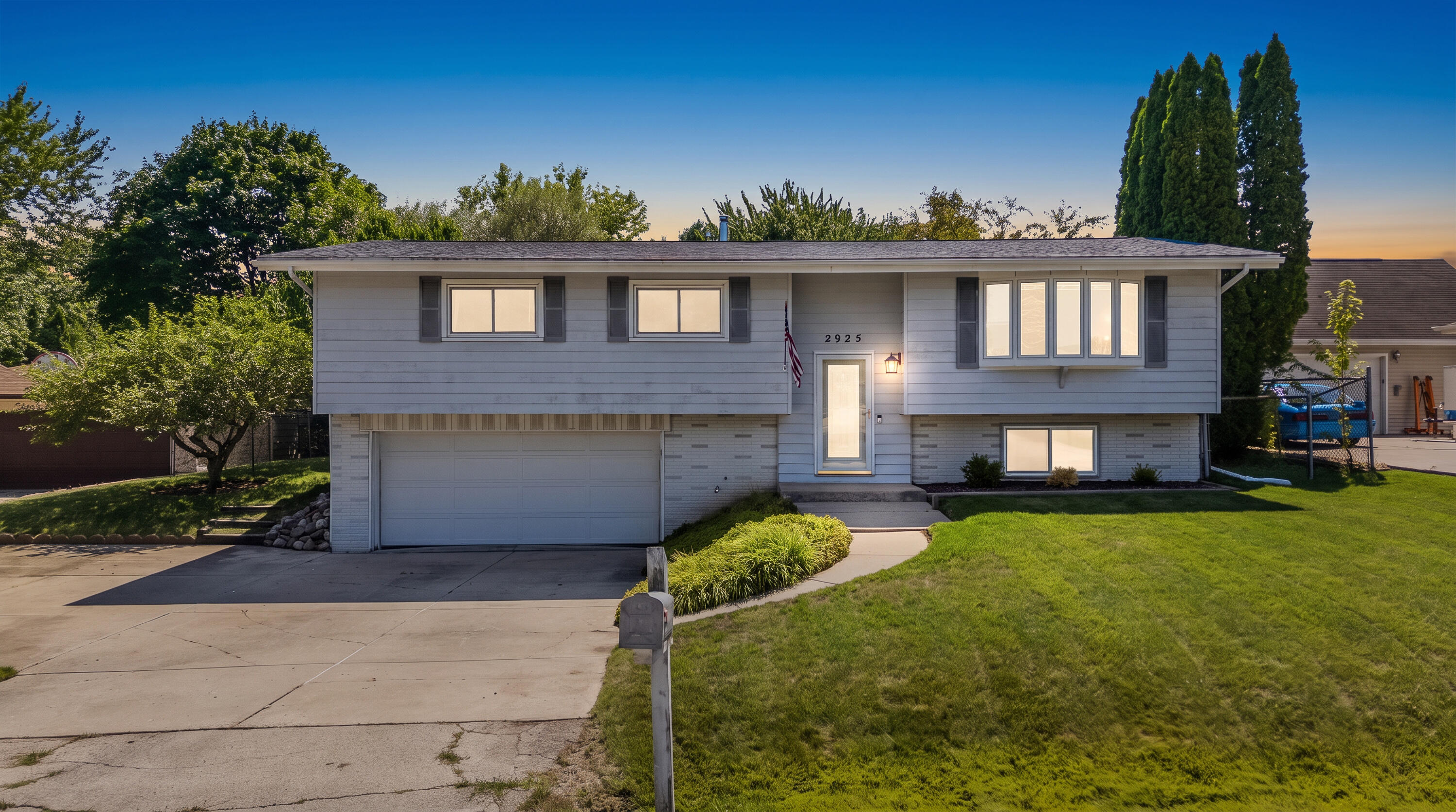 2925 Cherry Tree Ct — photo