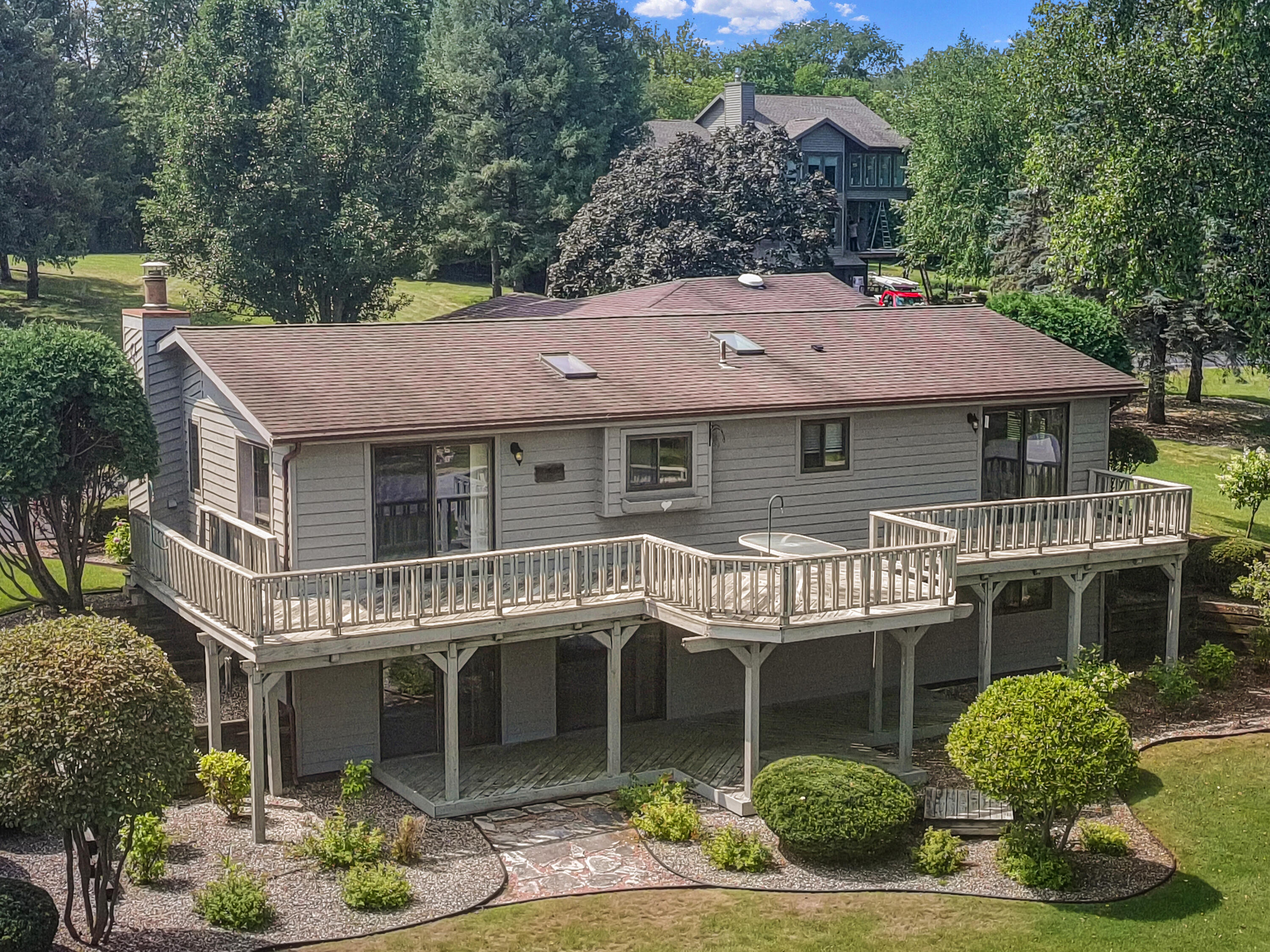 W5300 Briarwood Rd — photo