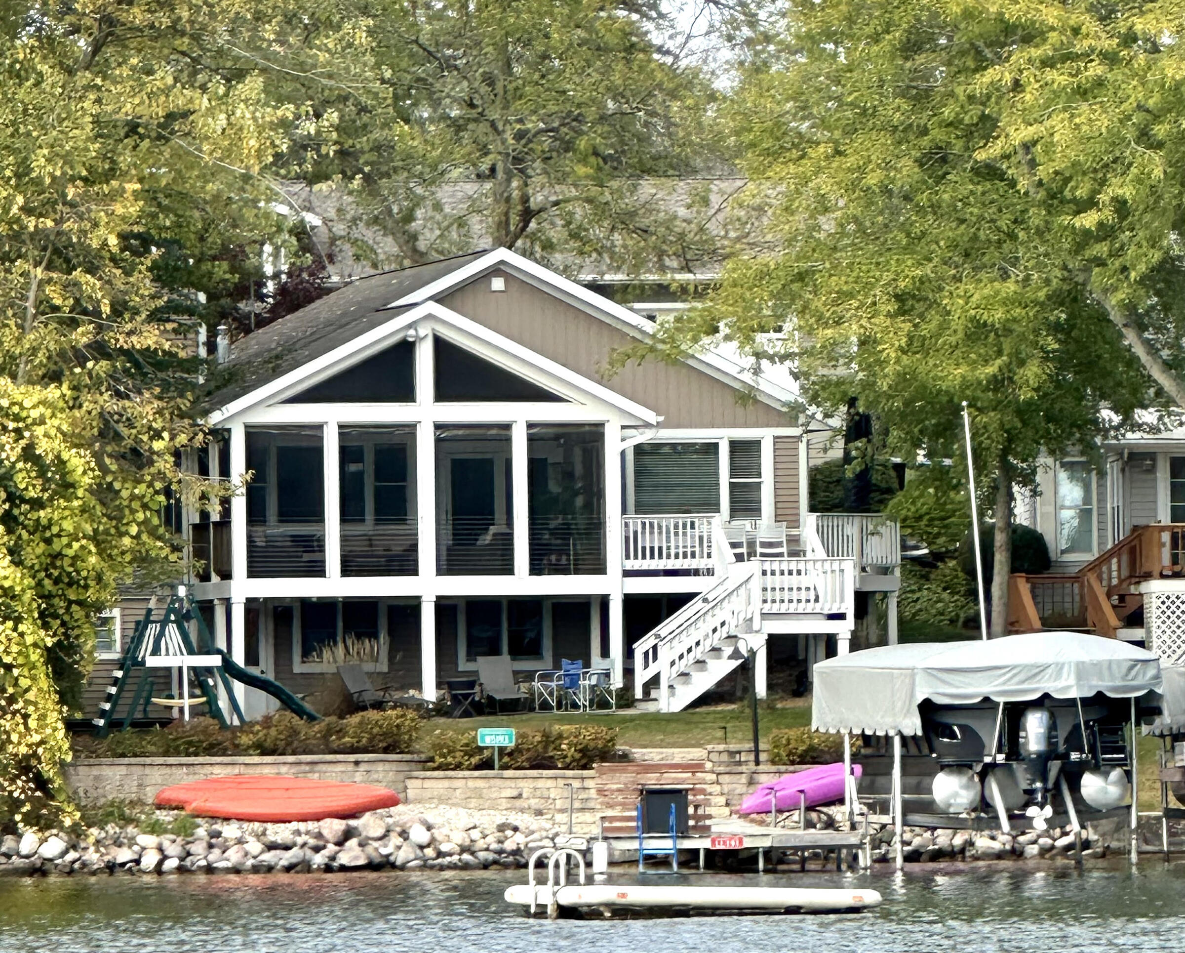 W5193 Sterlingworth Ct — photo
