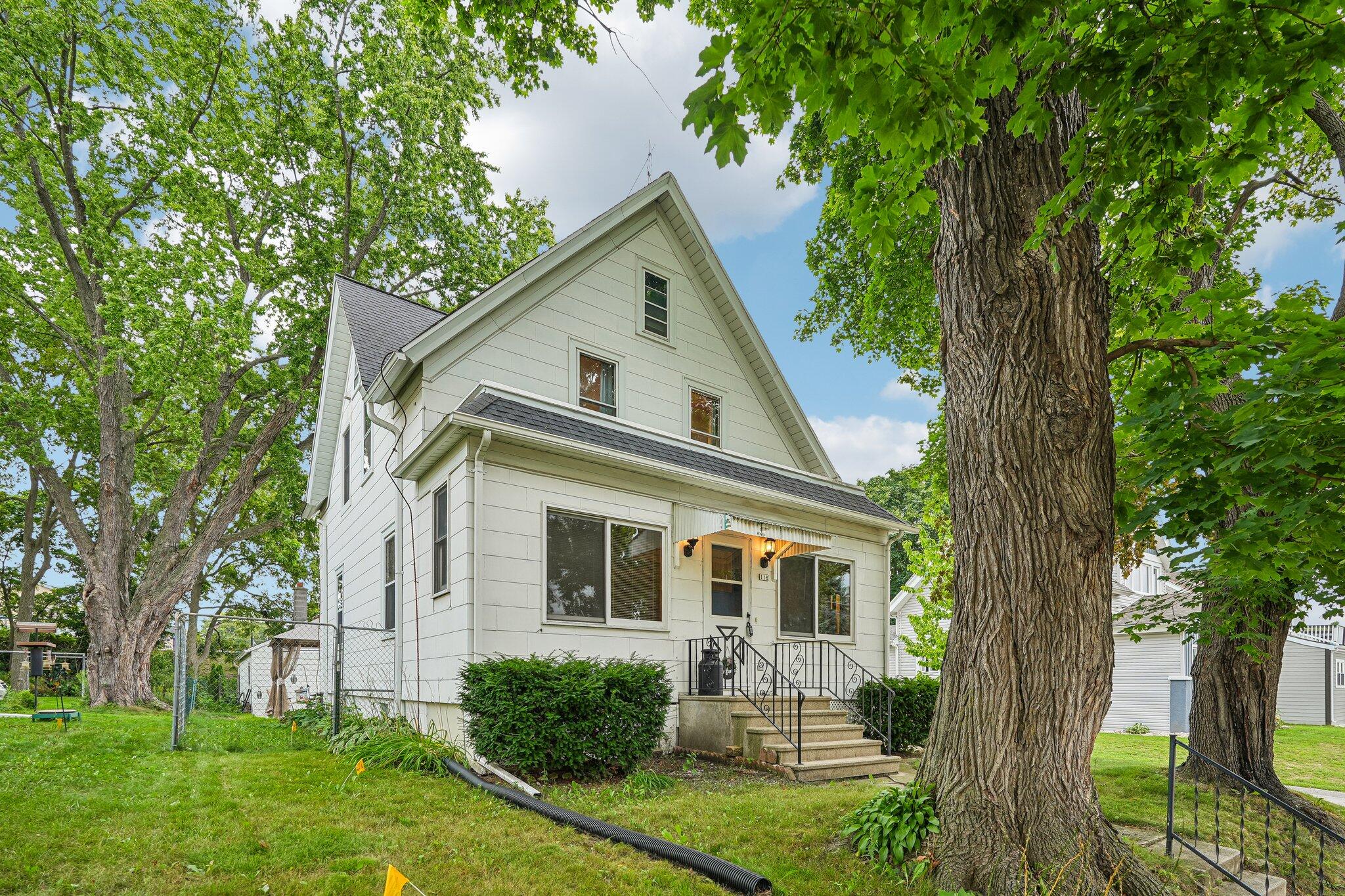 118 S Milwaukee St — photo
