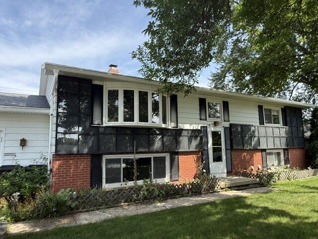407 Glenview Ct — photo