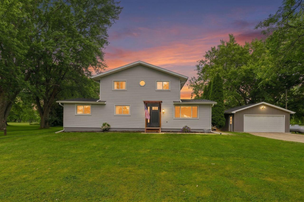 W7457 Lincoln Rd, Eldorado, WI 54979 — photo 2