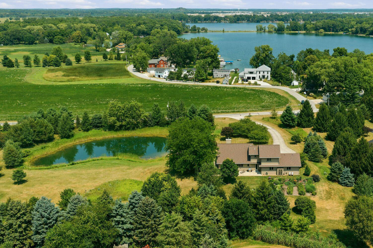 37015 Lower Lake Rd — photo