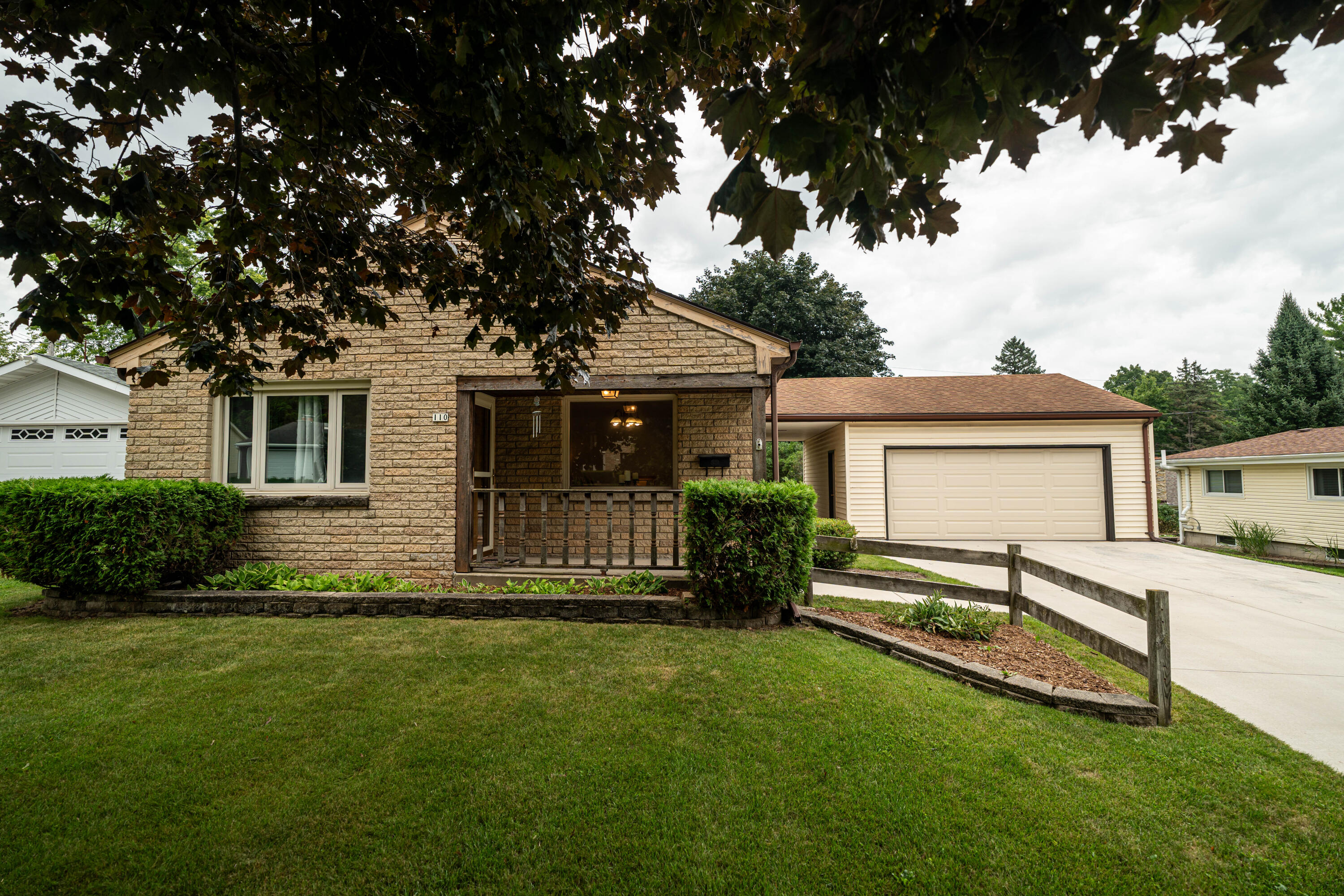 110 S Highland Ave — photo