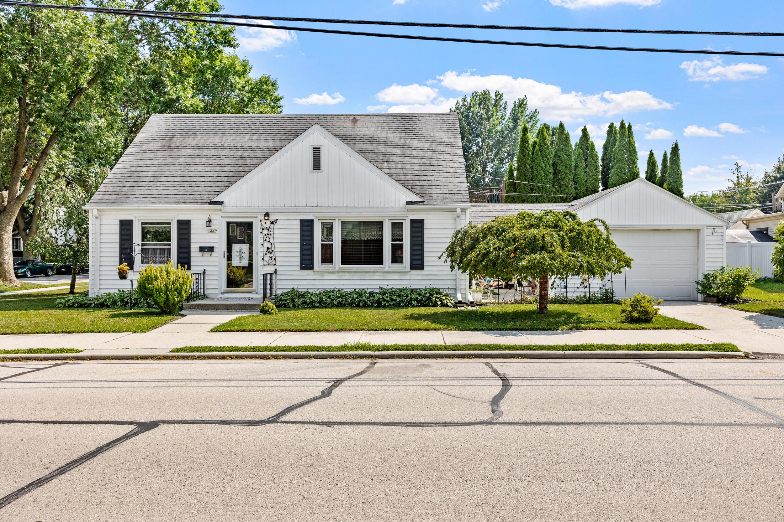 1237 Ashland Ave — photo