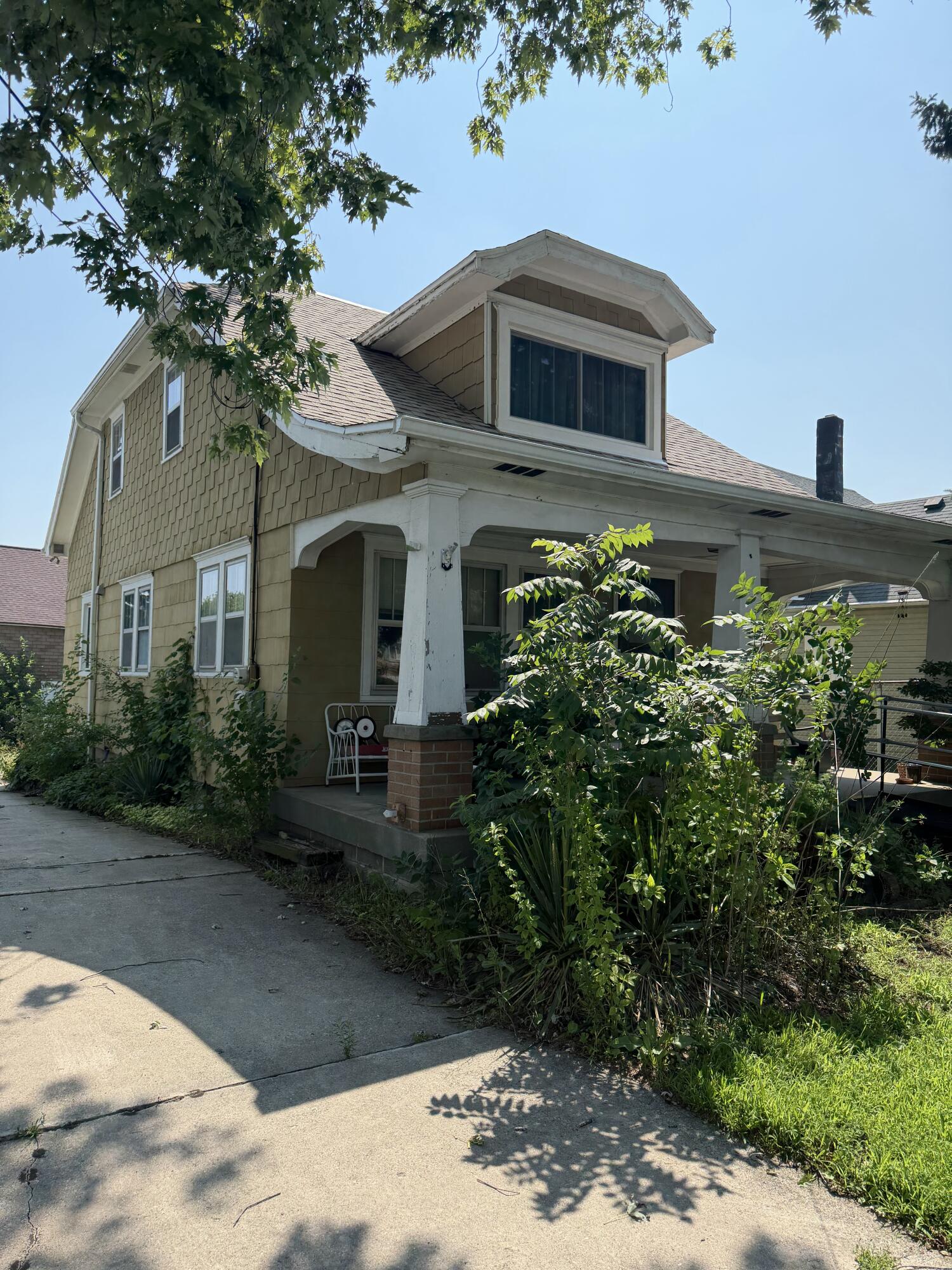 3563 Douglas Ave — photo