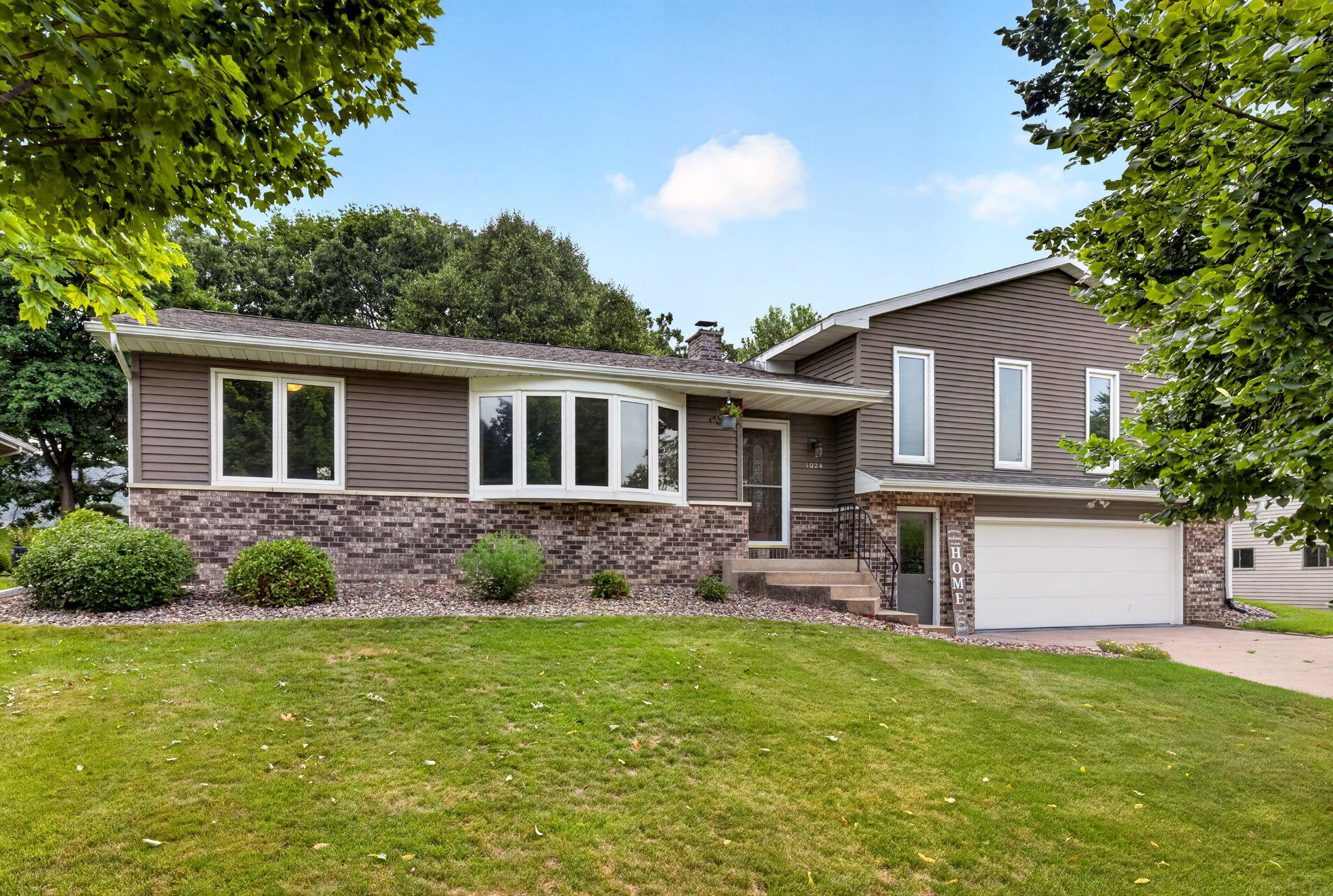 1024 Park Ridge Dr — photo