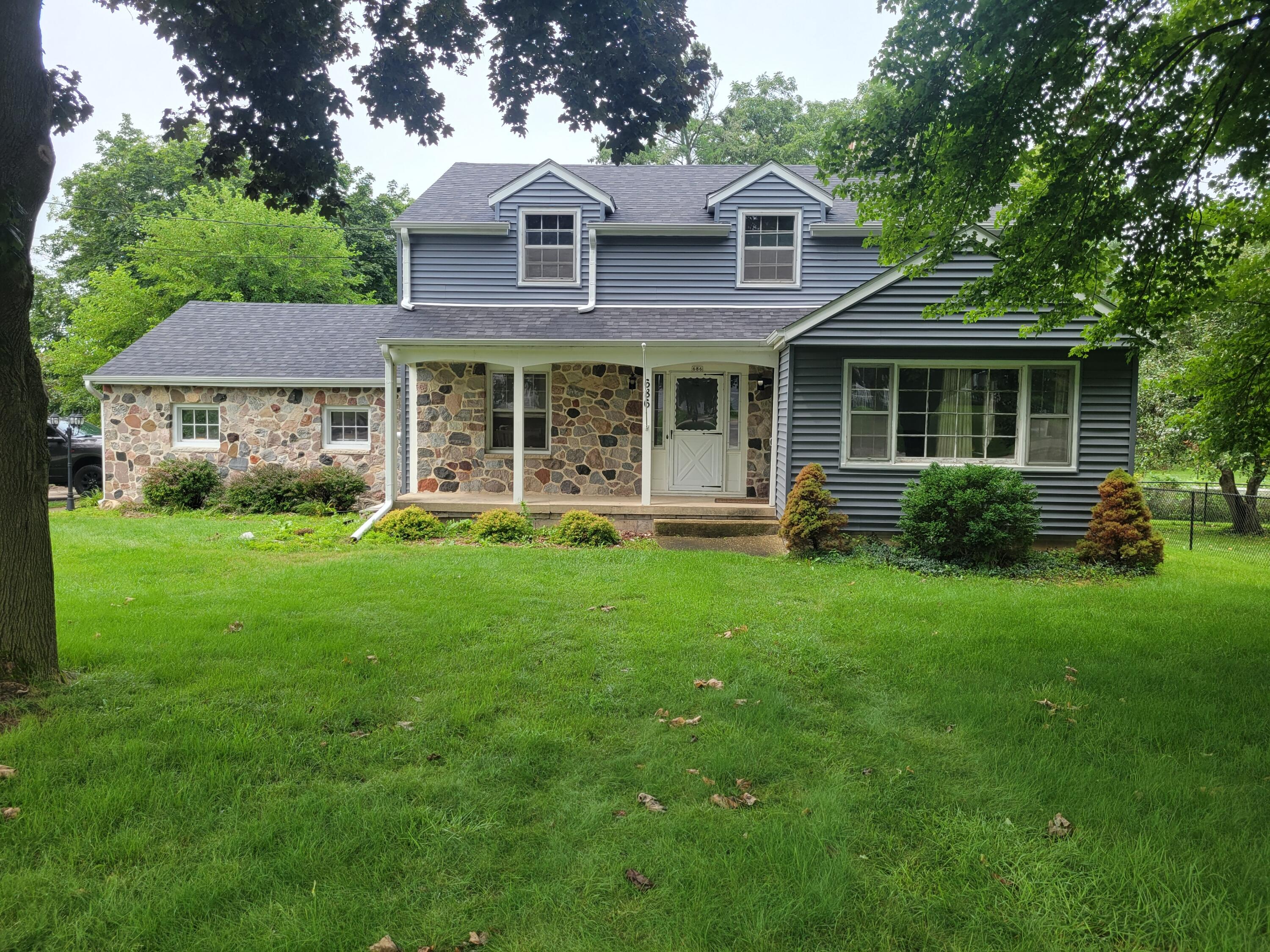686 S Concord Rd — photo