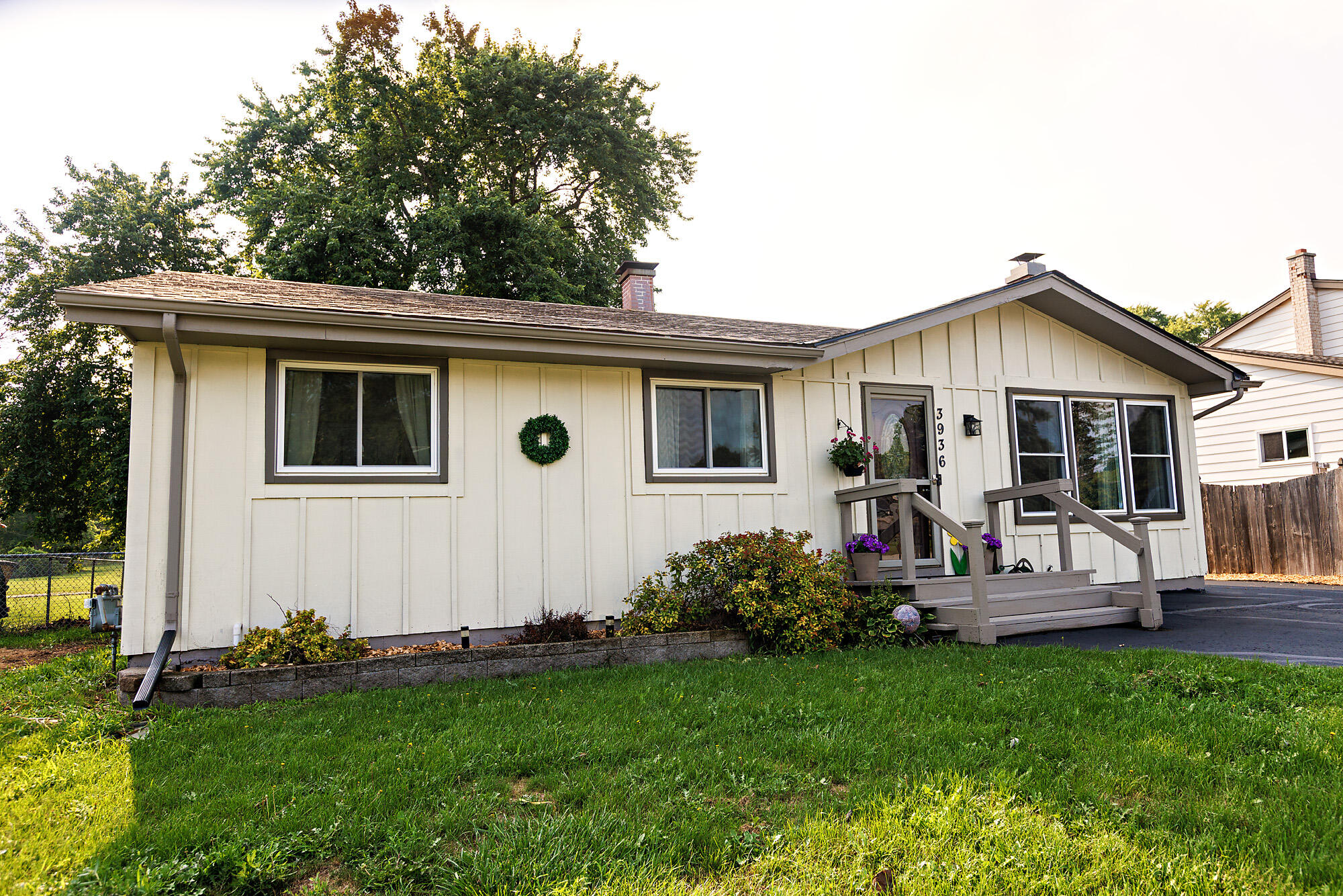 3936 Western Way — photo