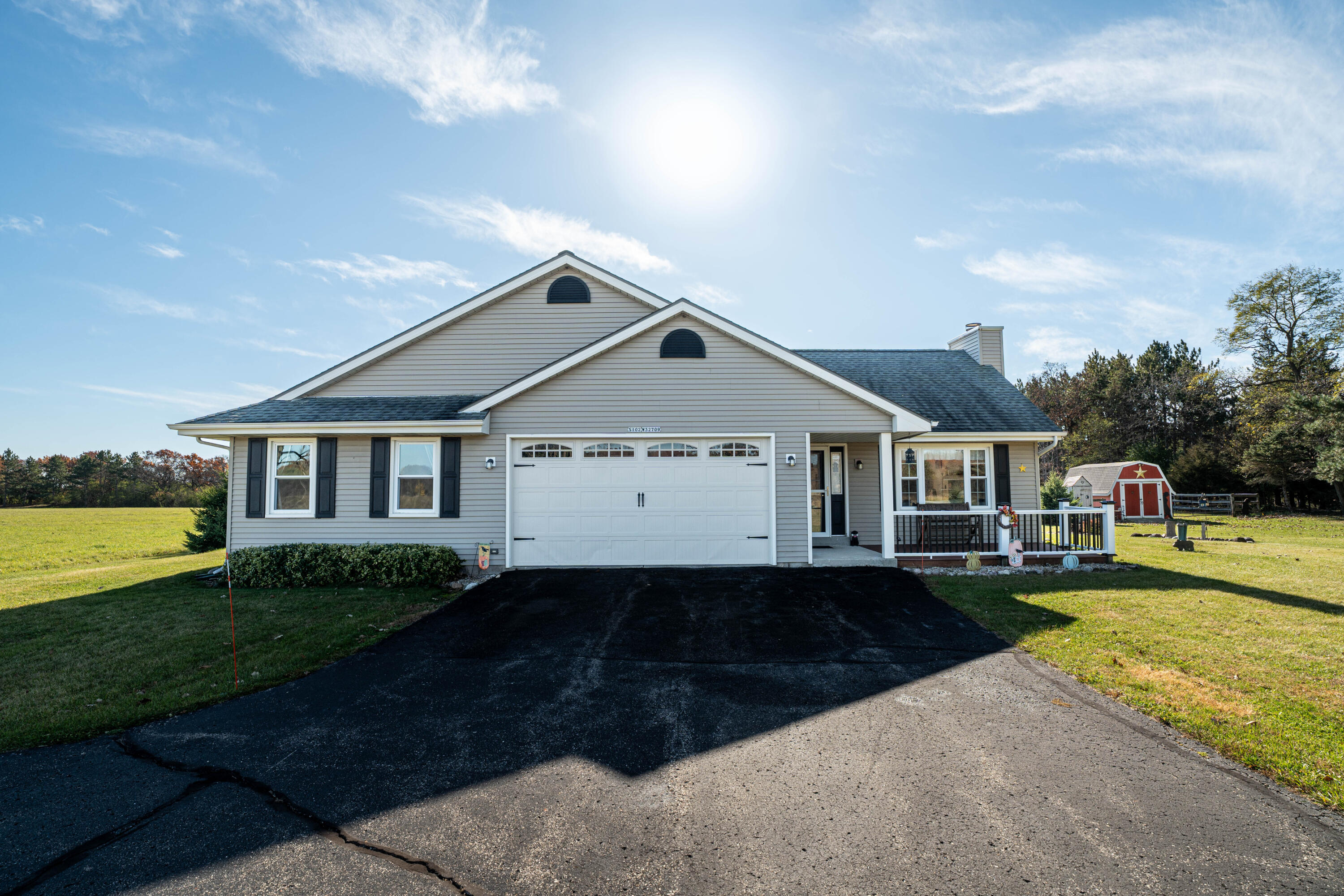 S102W32709 County Road Lo - — photo