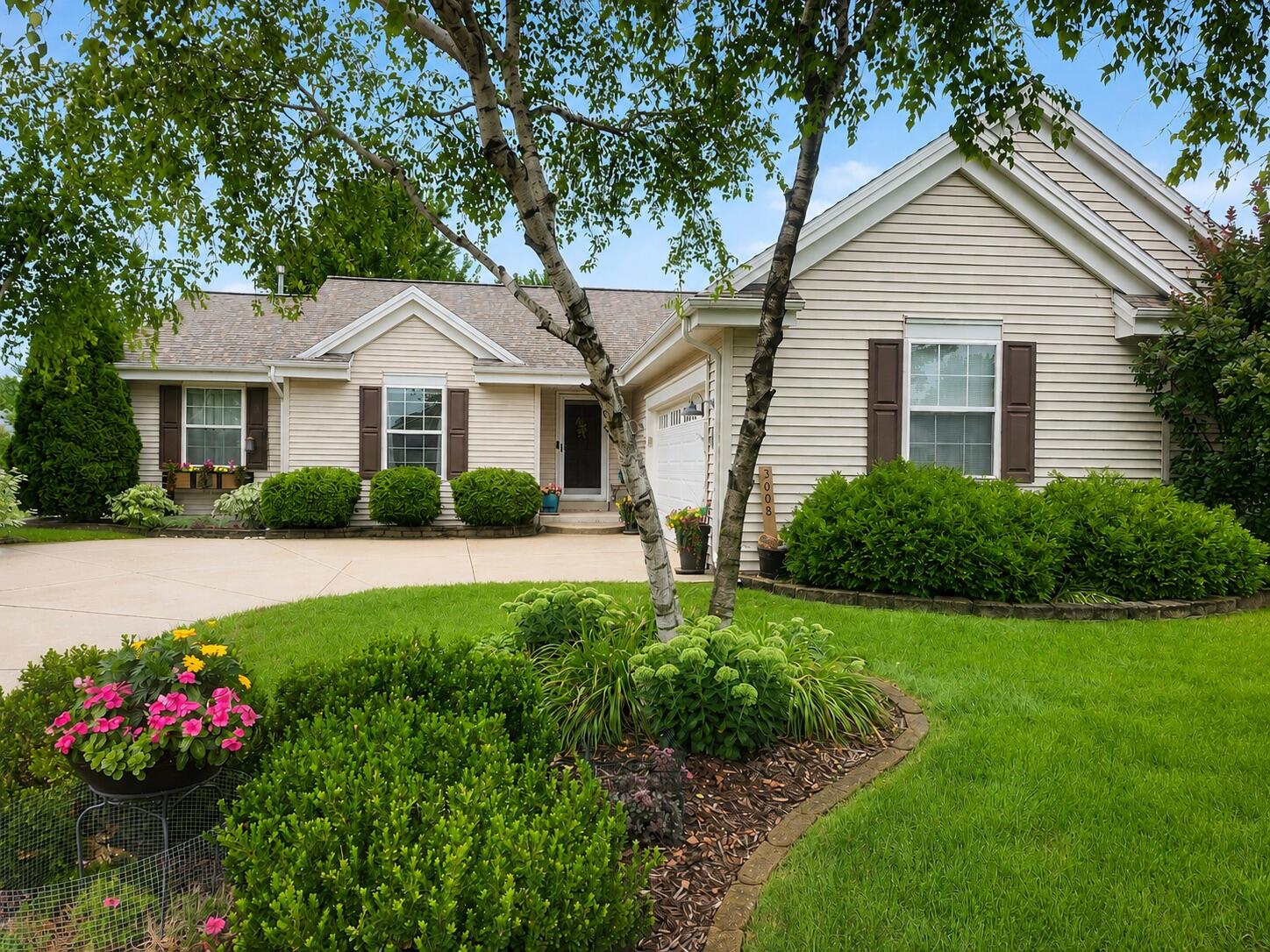 3608 Rivers Crossing Dr — photo