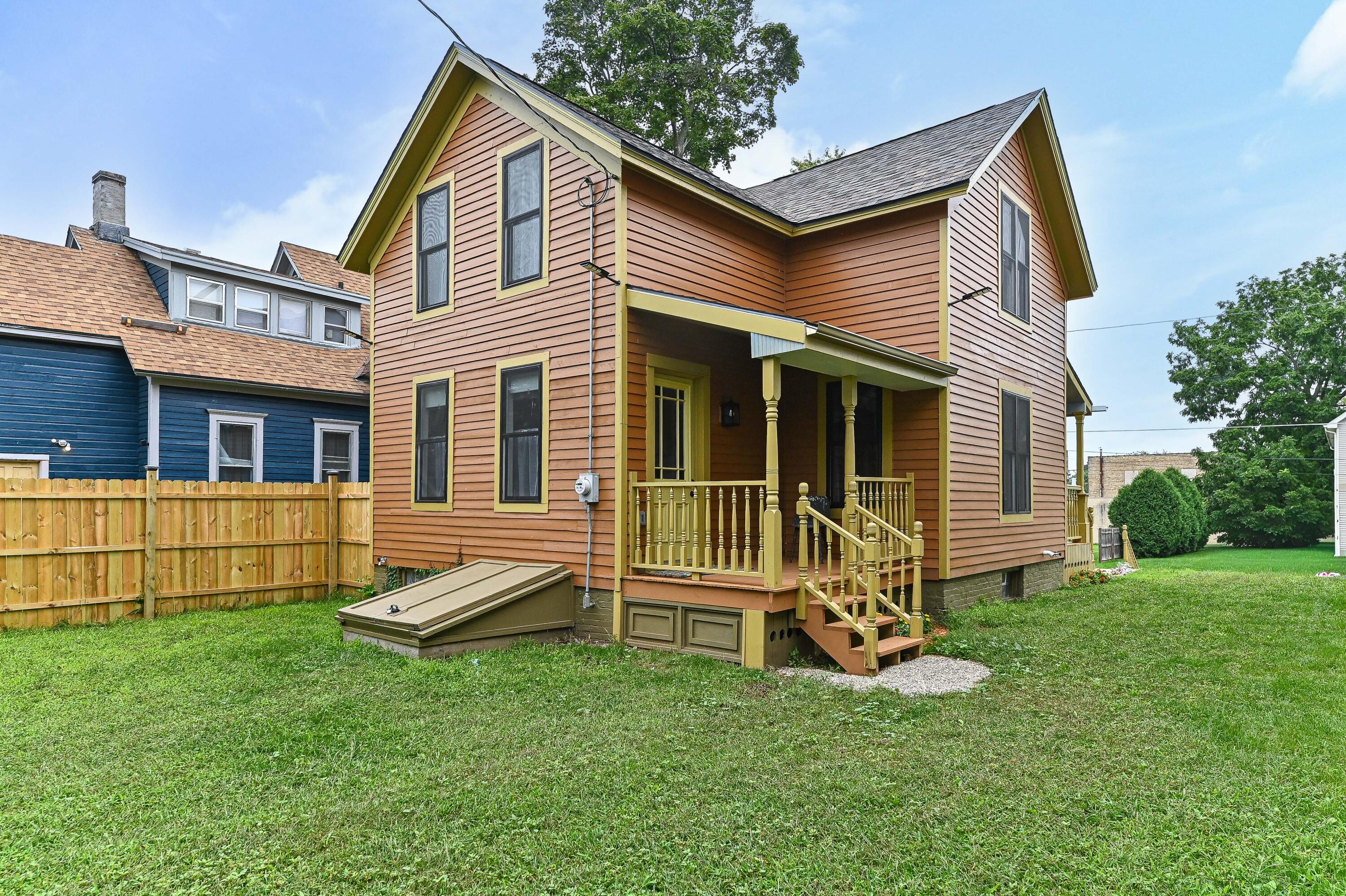 1212 Highland Ave — photo