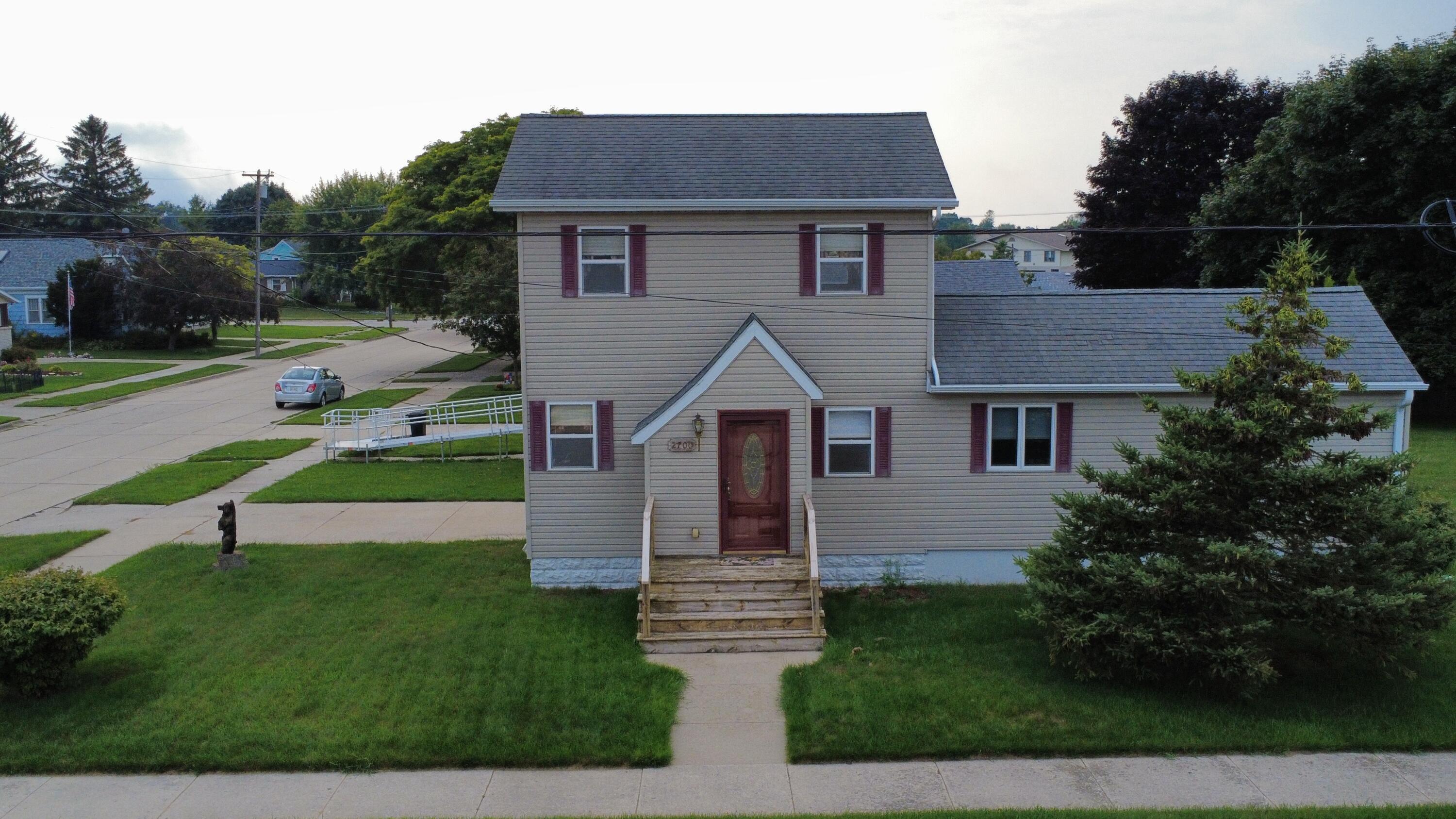 2700 Jackson St, Two Rivers, WI 54241 — photo 3