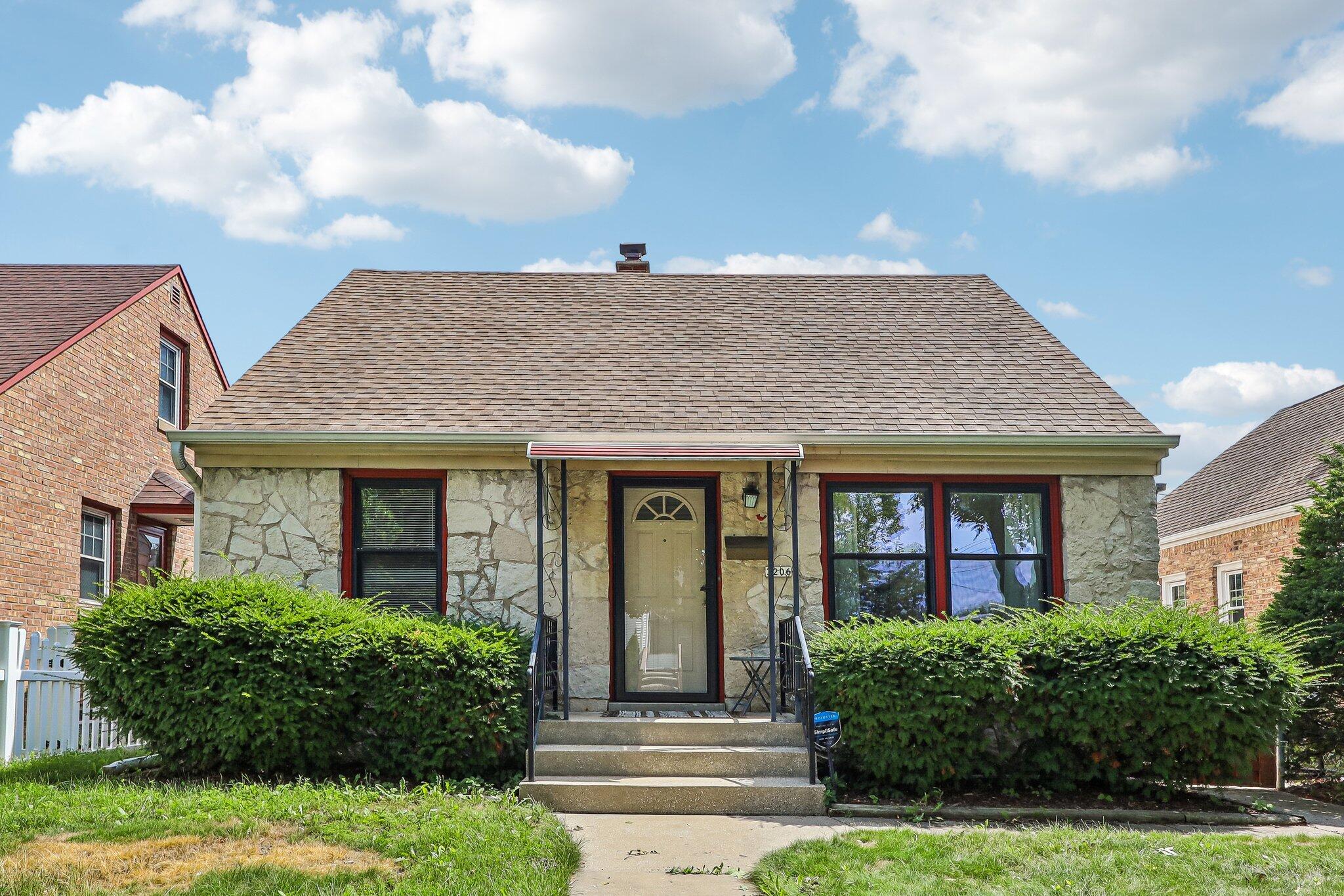 3206 S Griffin Ave — photo