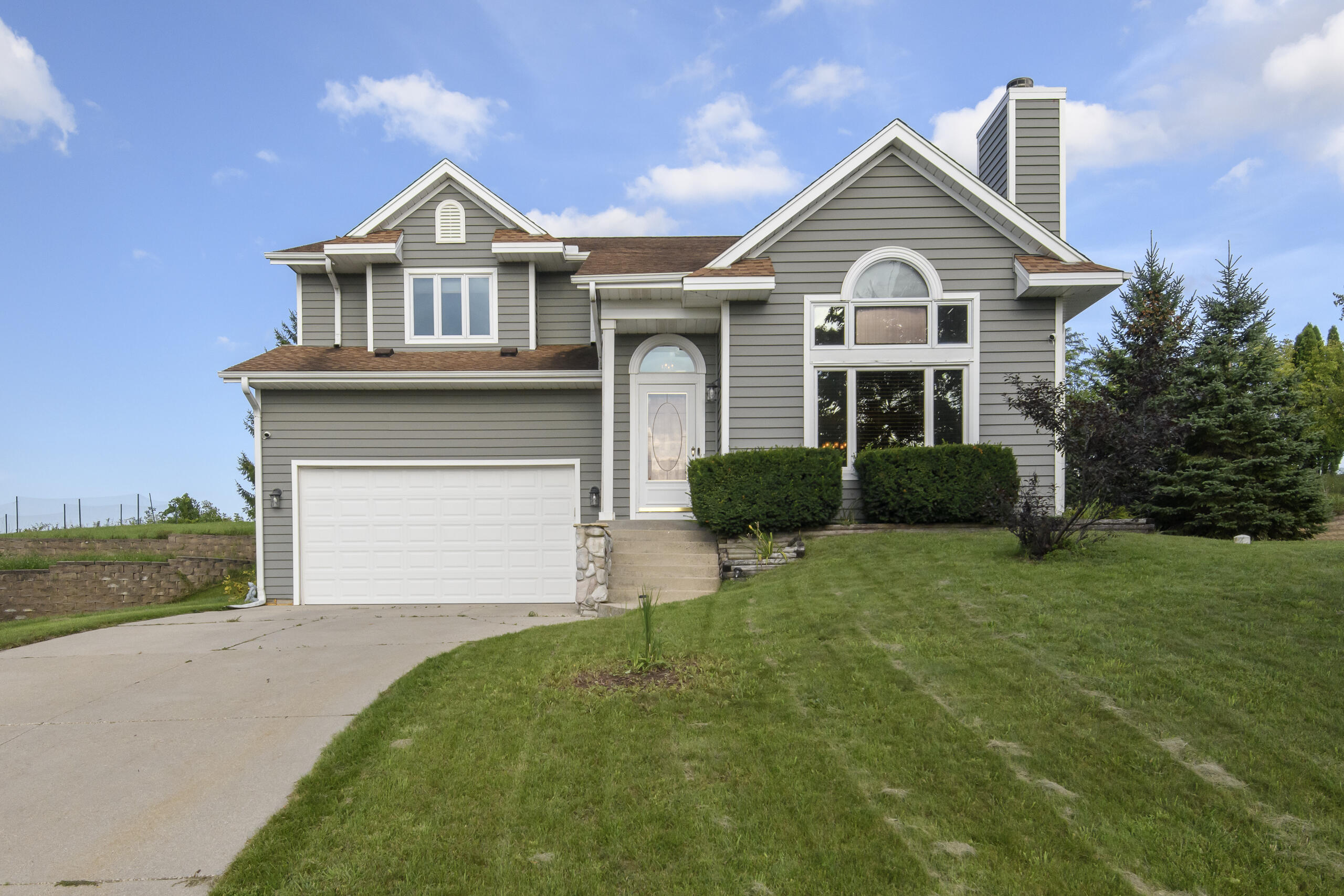1497 Sunnyridge Rd — photo