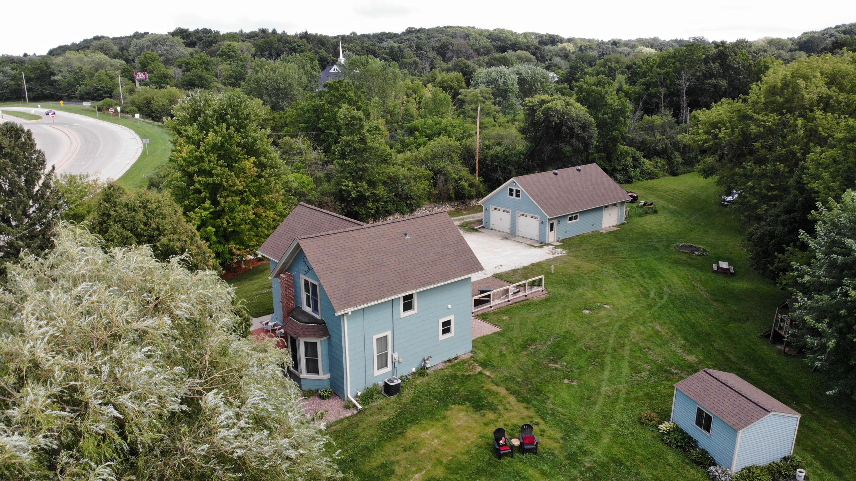 N14W28039 Silvernail Rd — photo