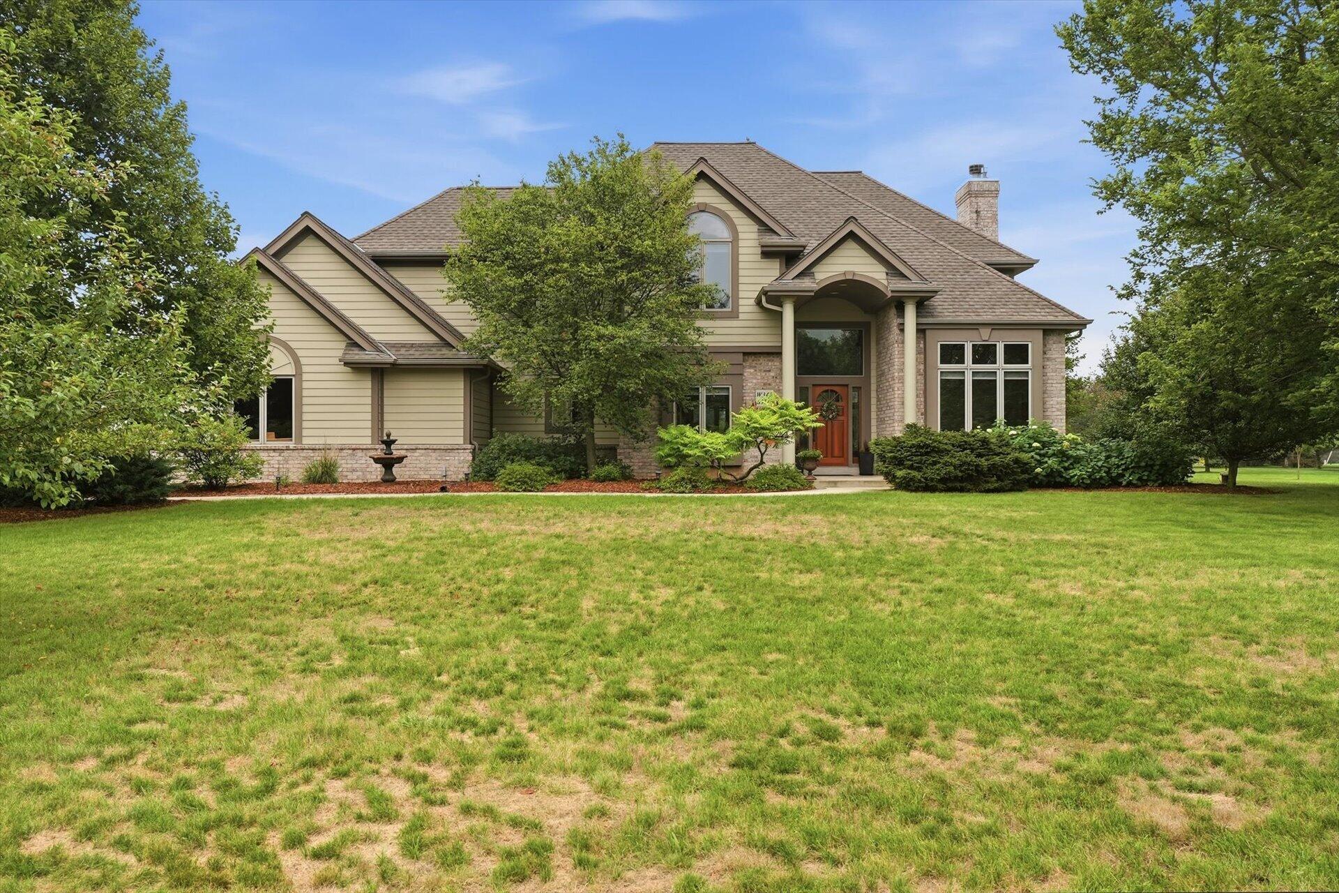 W346S9520 Jericho Ct — photo