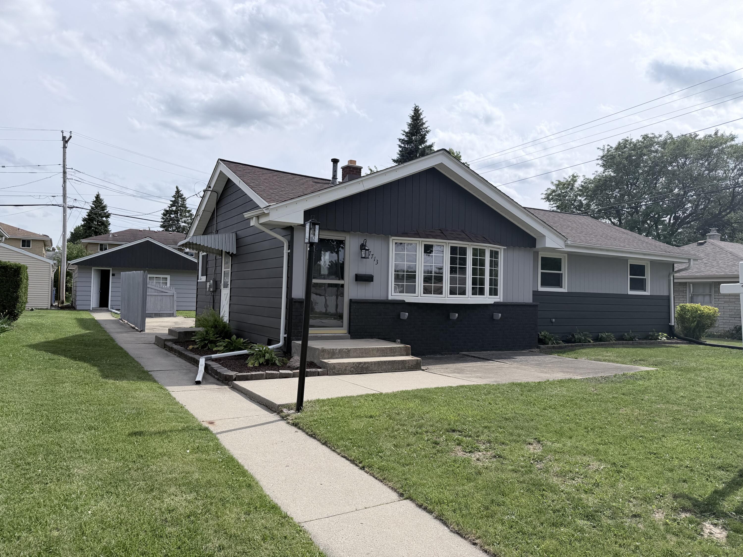 7713 W Verona Ct — photo