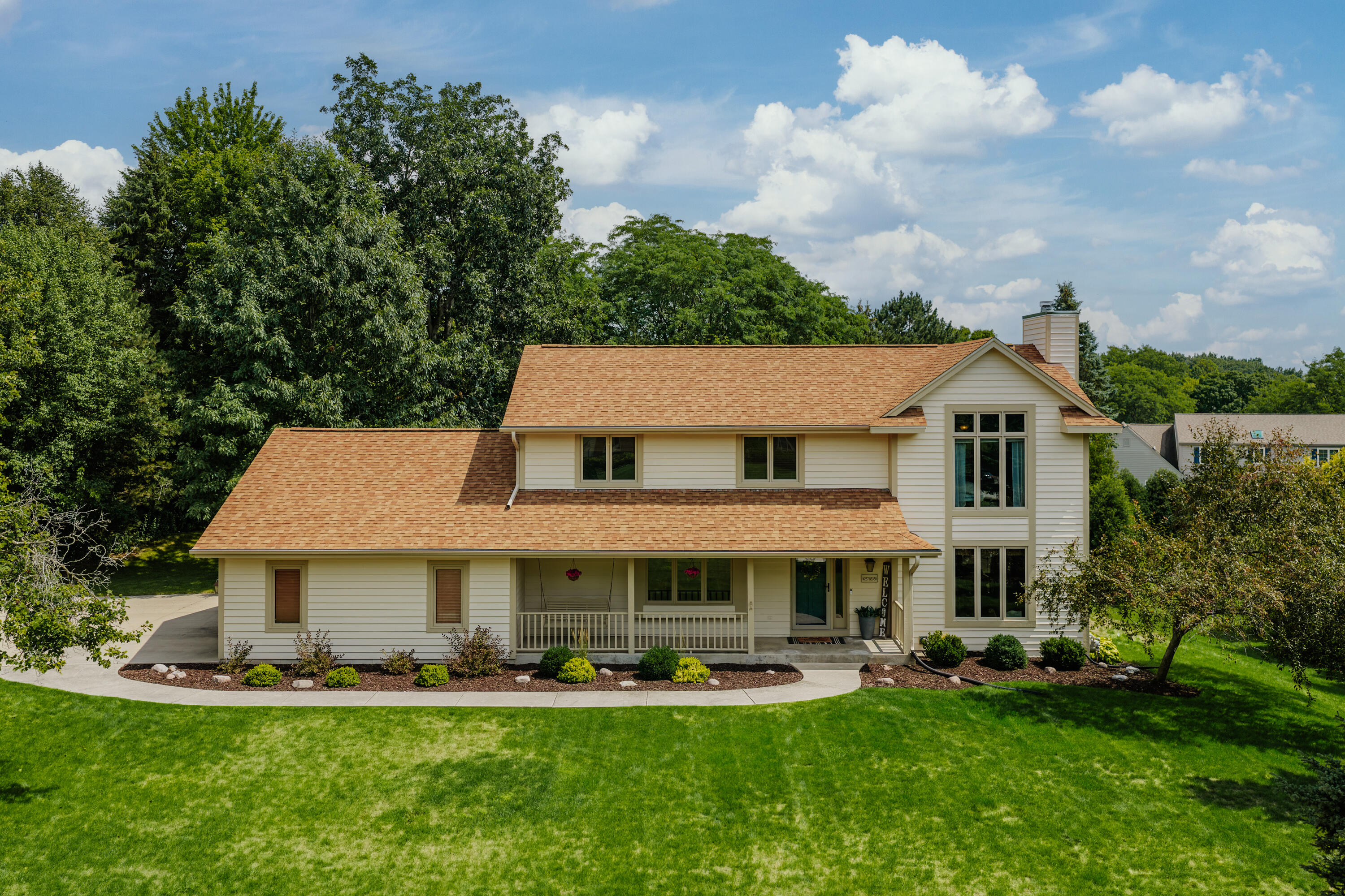 W237N3390 Five Fields Rd — photo