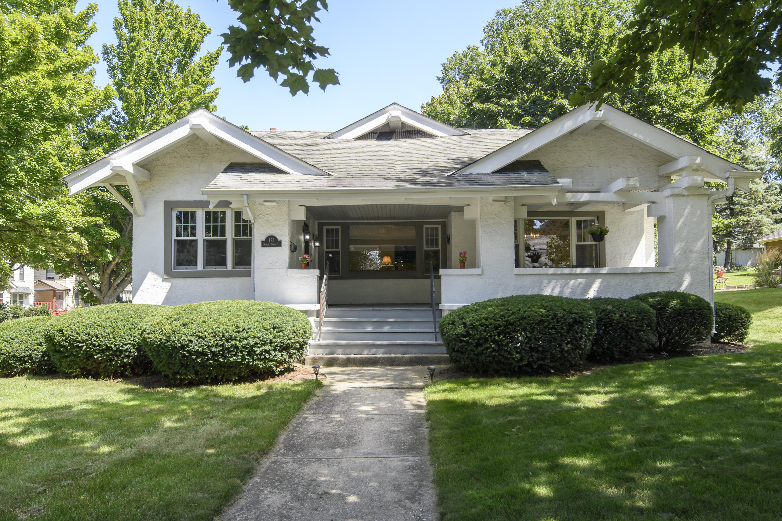 121 N Hartwell Ave — photo