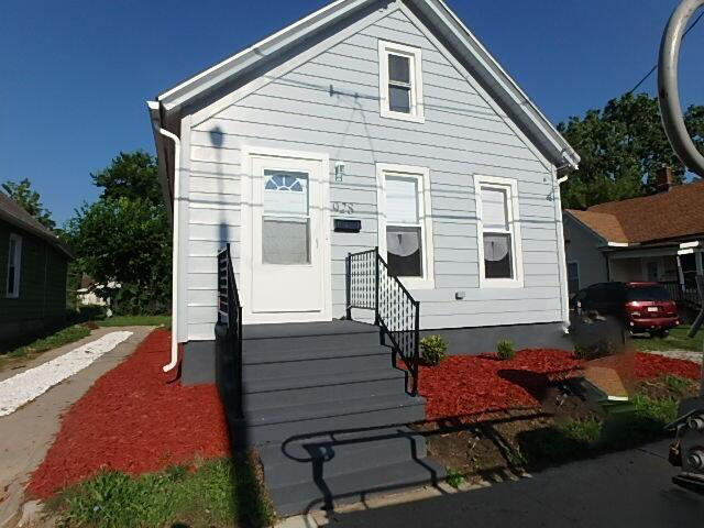 928 Wilson St — photo