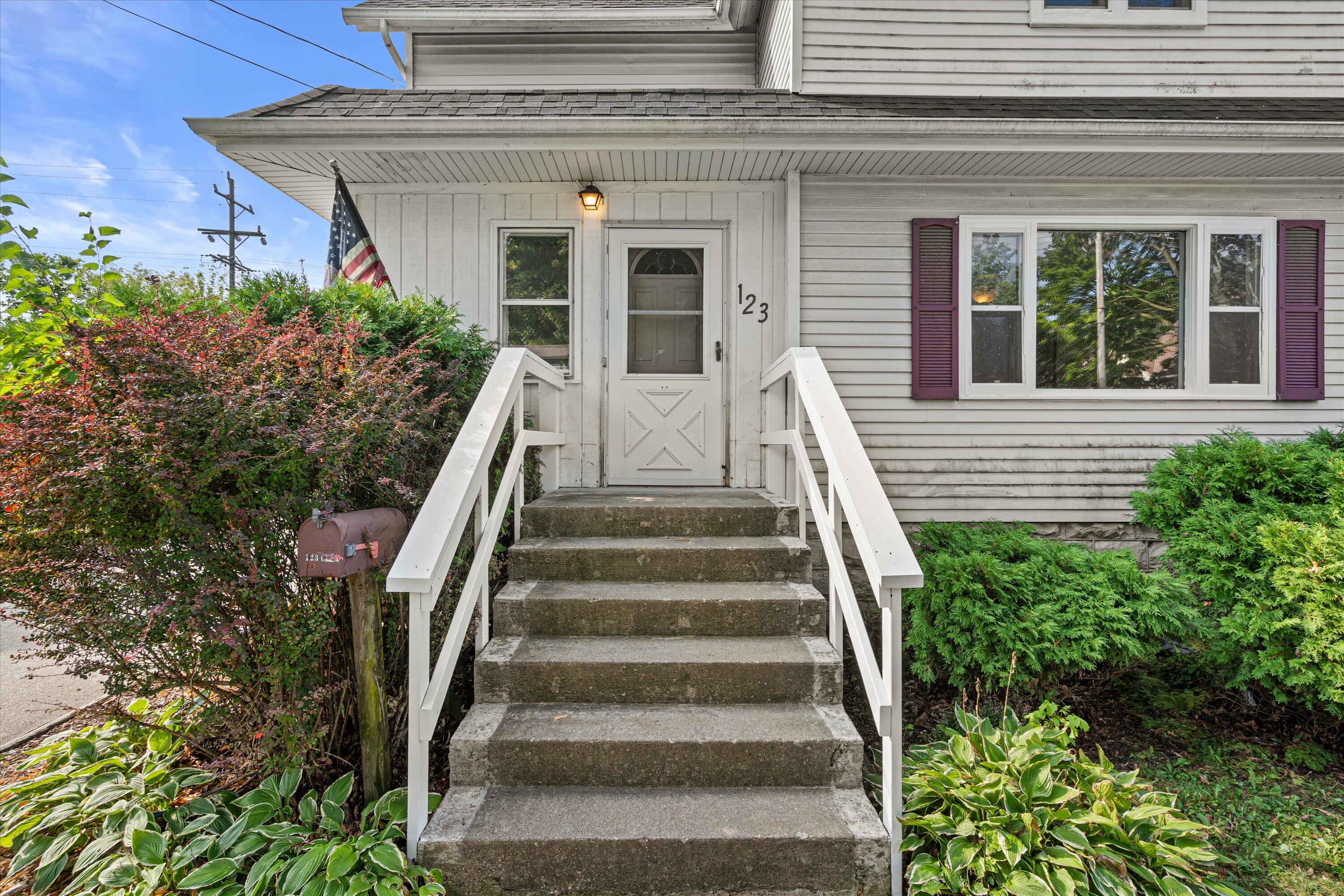 123 Cook St — photo