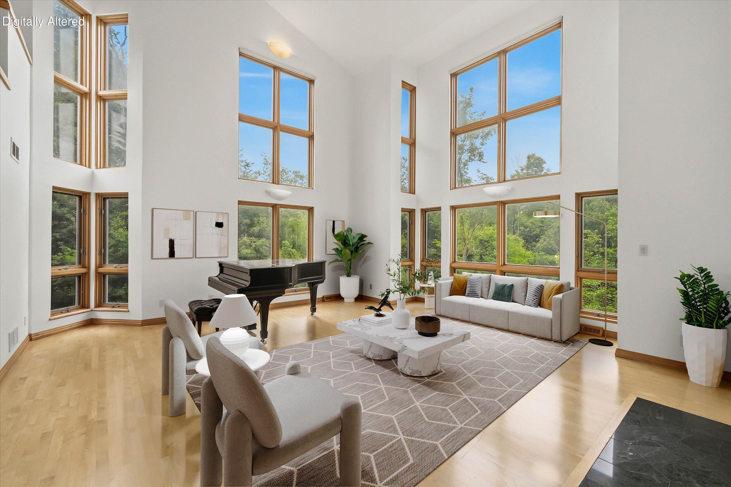 3411 W River Dr — photo