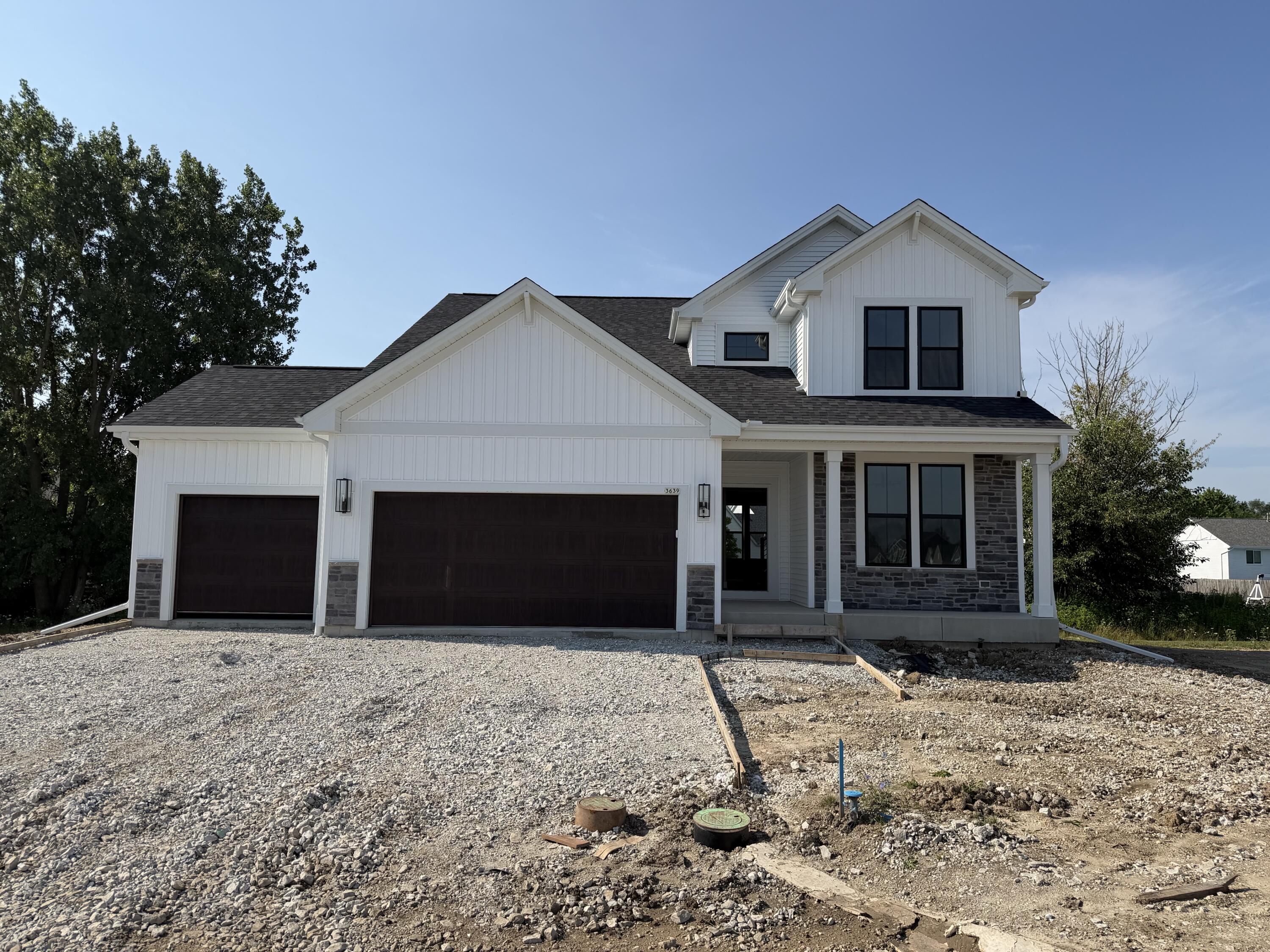 3639 Perennial Pkwy — photo