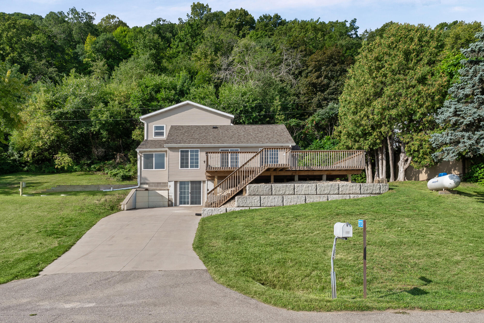 27317 Fern Glen Rd — photo