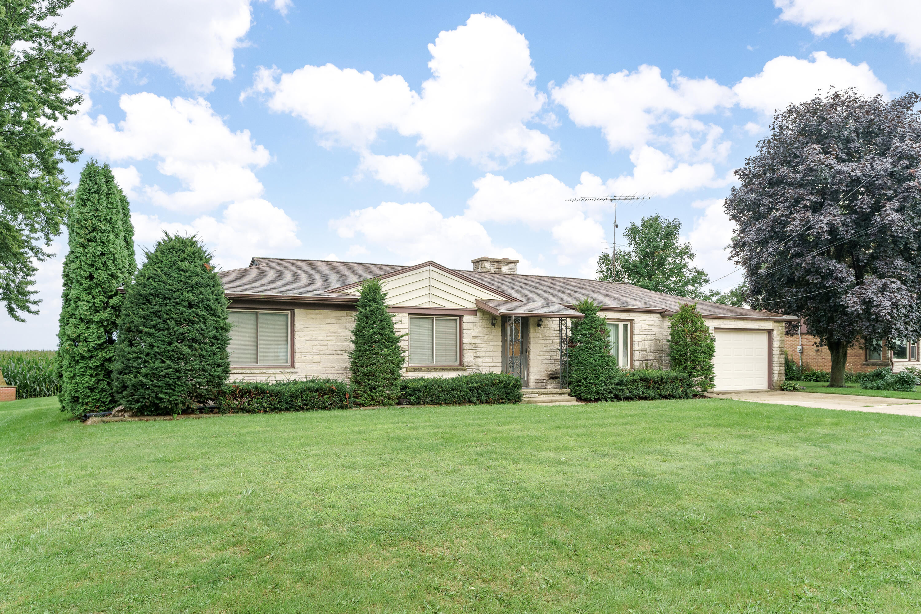 W3125 County Road Y - — photo