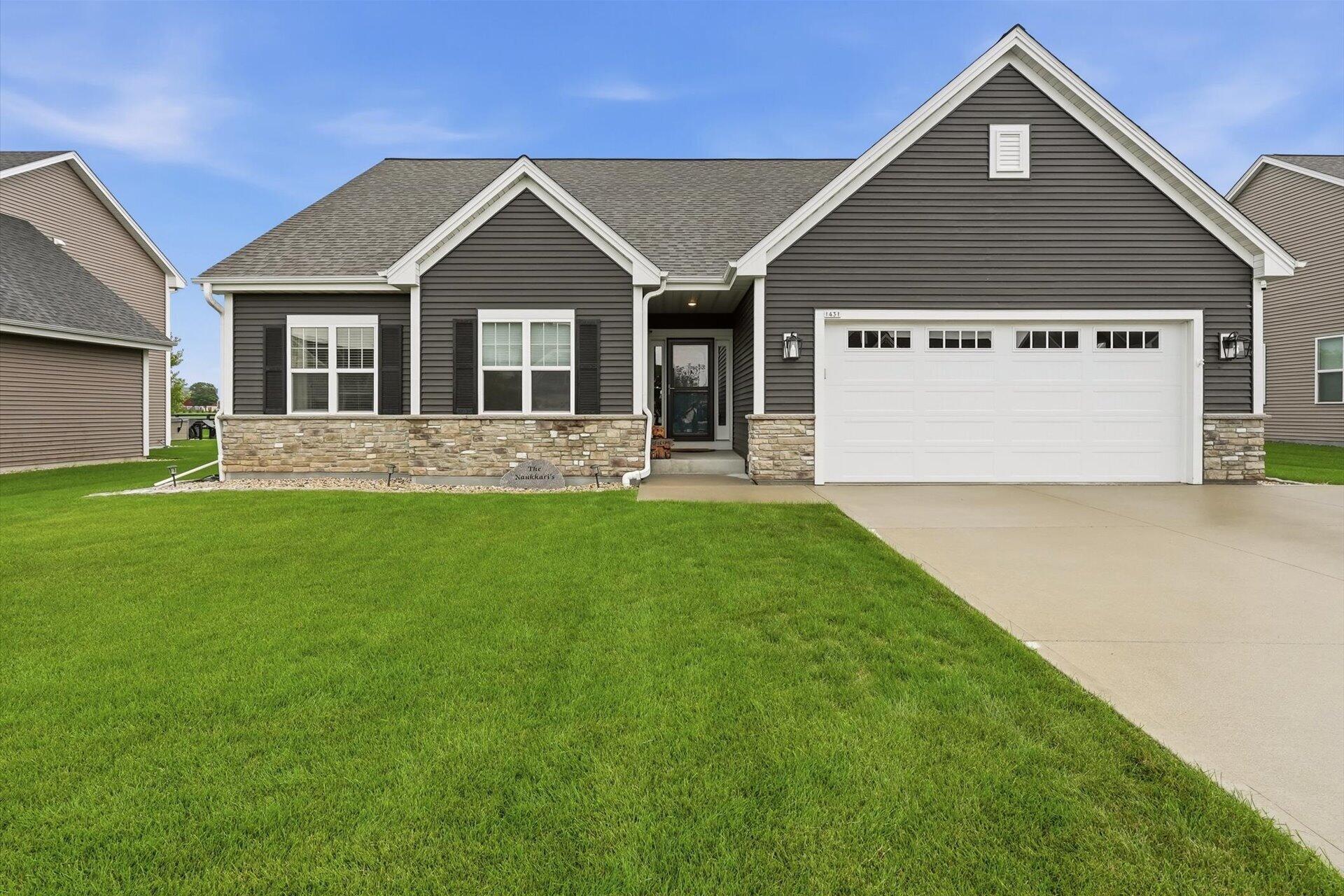 1431 Rosewood Pass — photo