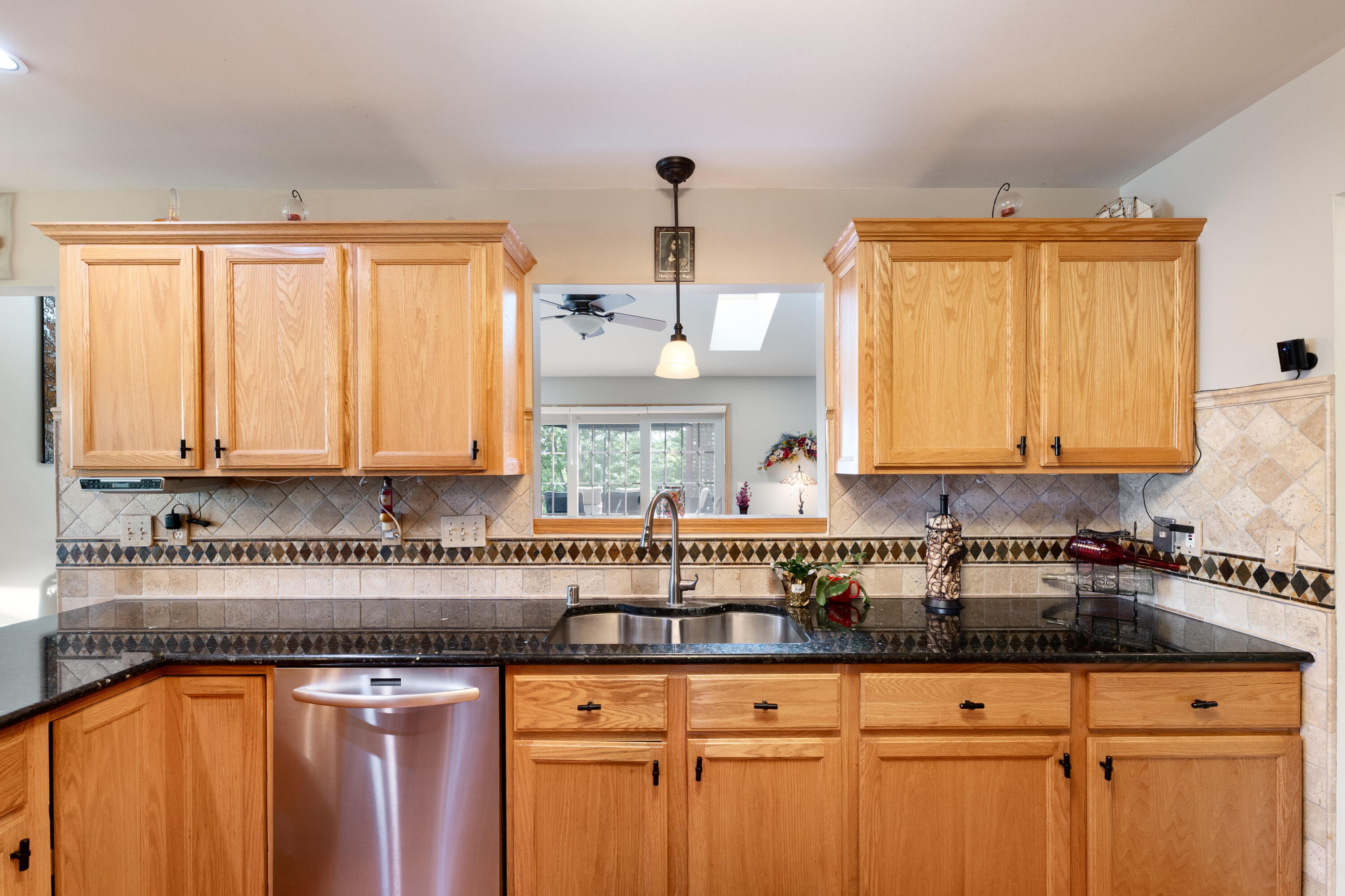 2081 Upper Ridge Rd, Port Washington, WI 53074 — photo 3