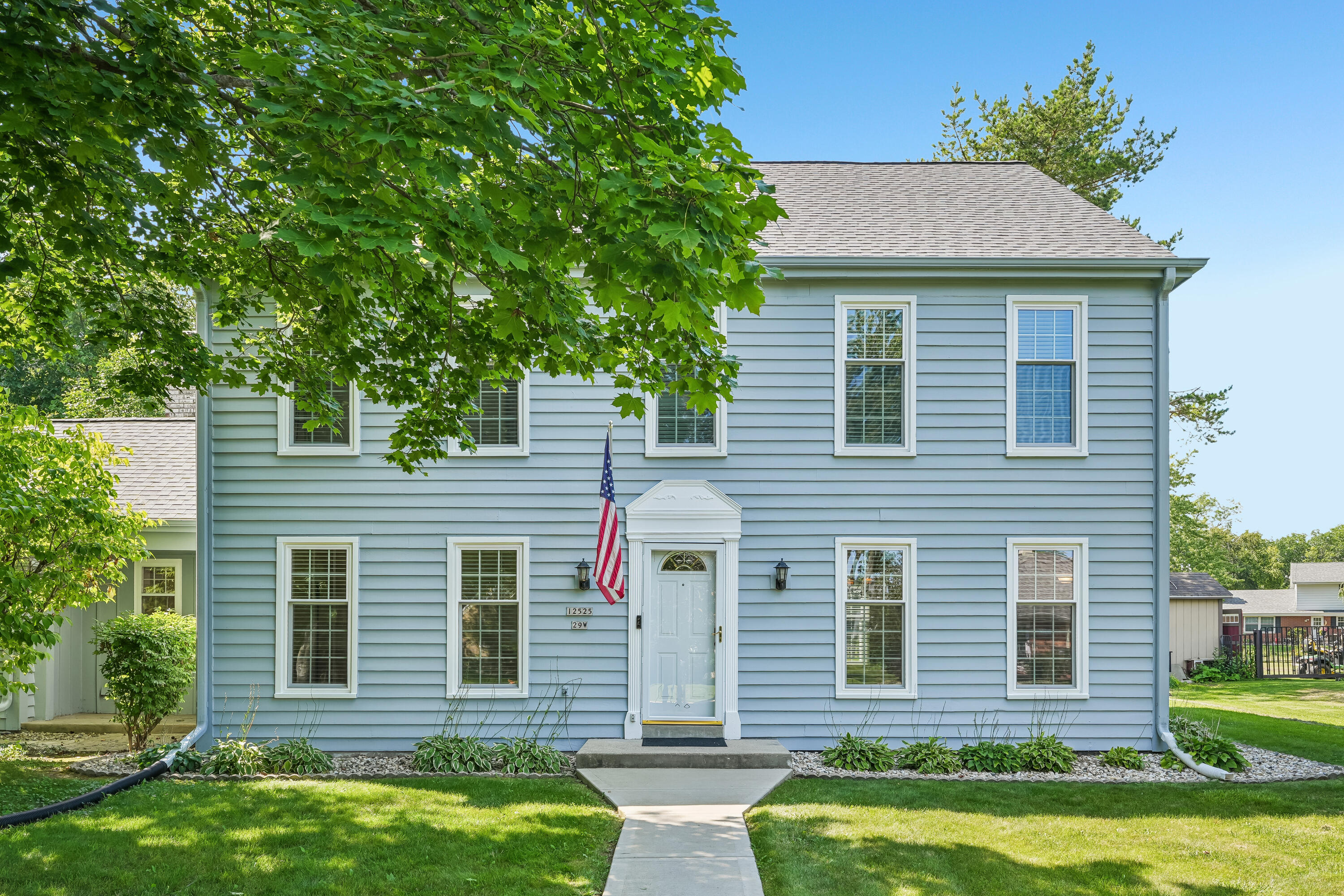 12525 N Woodland Dr — photo