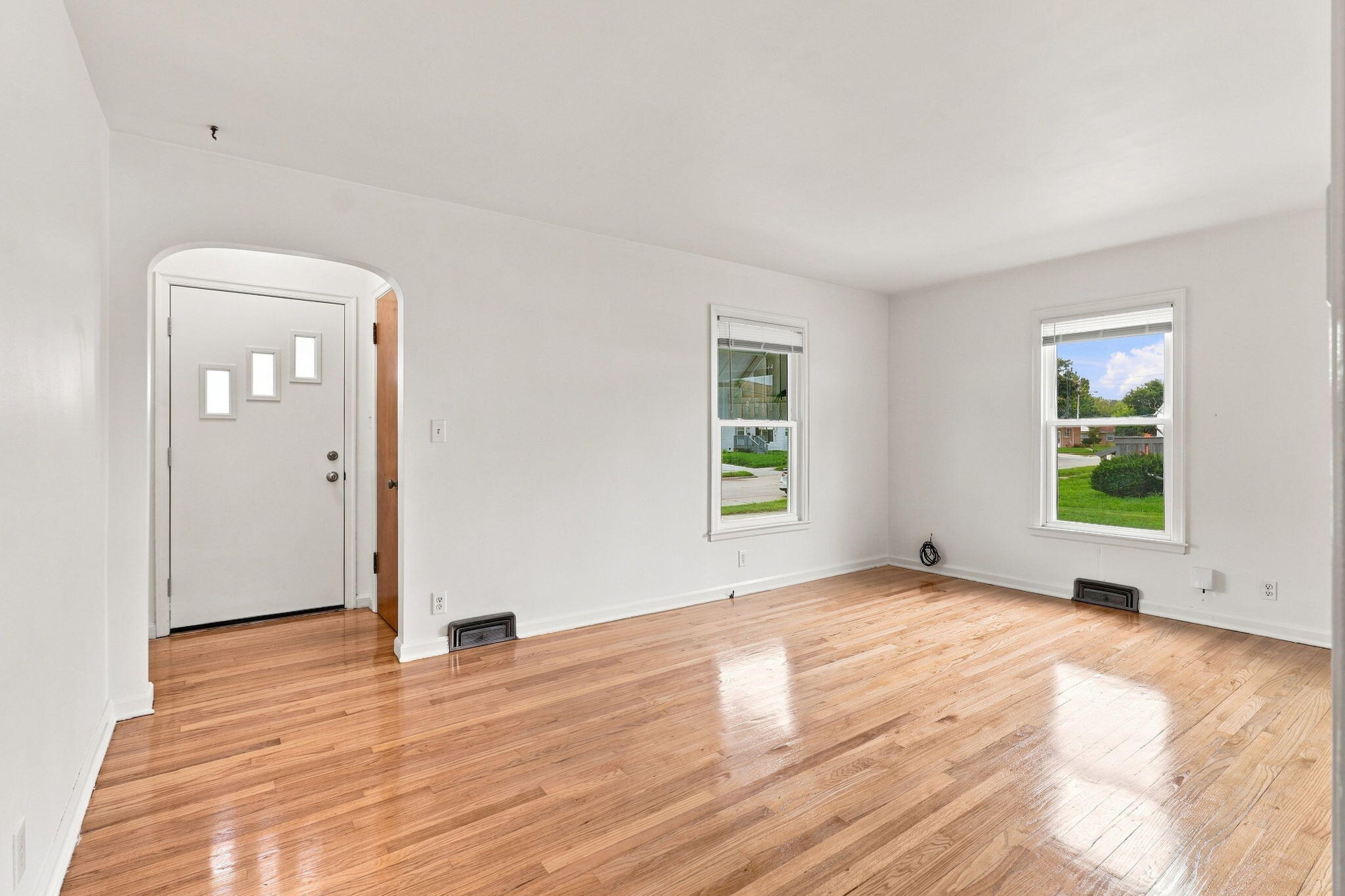 2062 Shoop St, Racine, WI 53404 — photo 3
