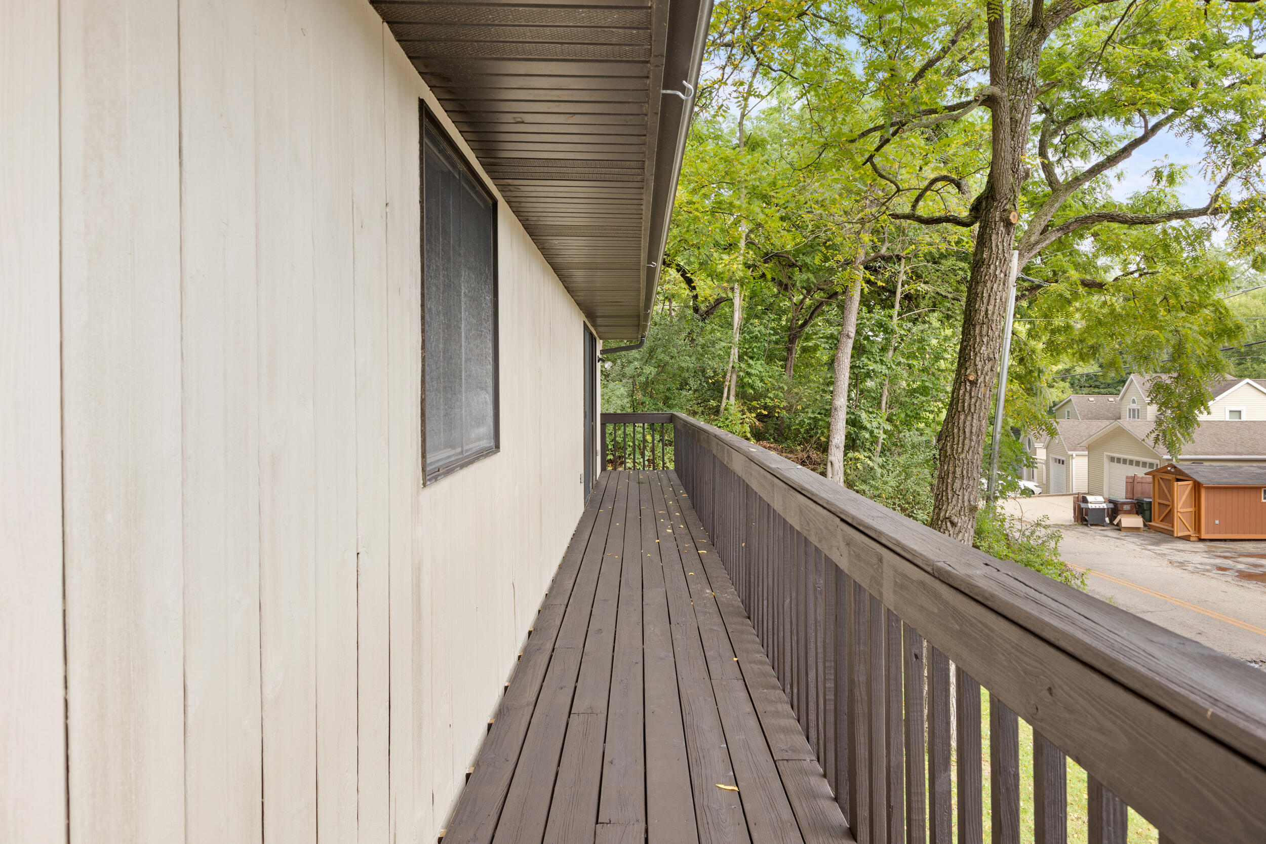 142 Riverside Dr, Waterford, WI 53185 — photo 2