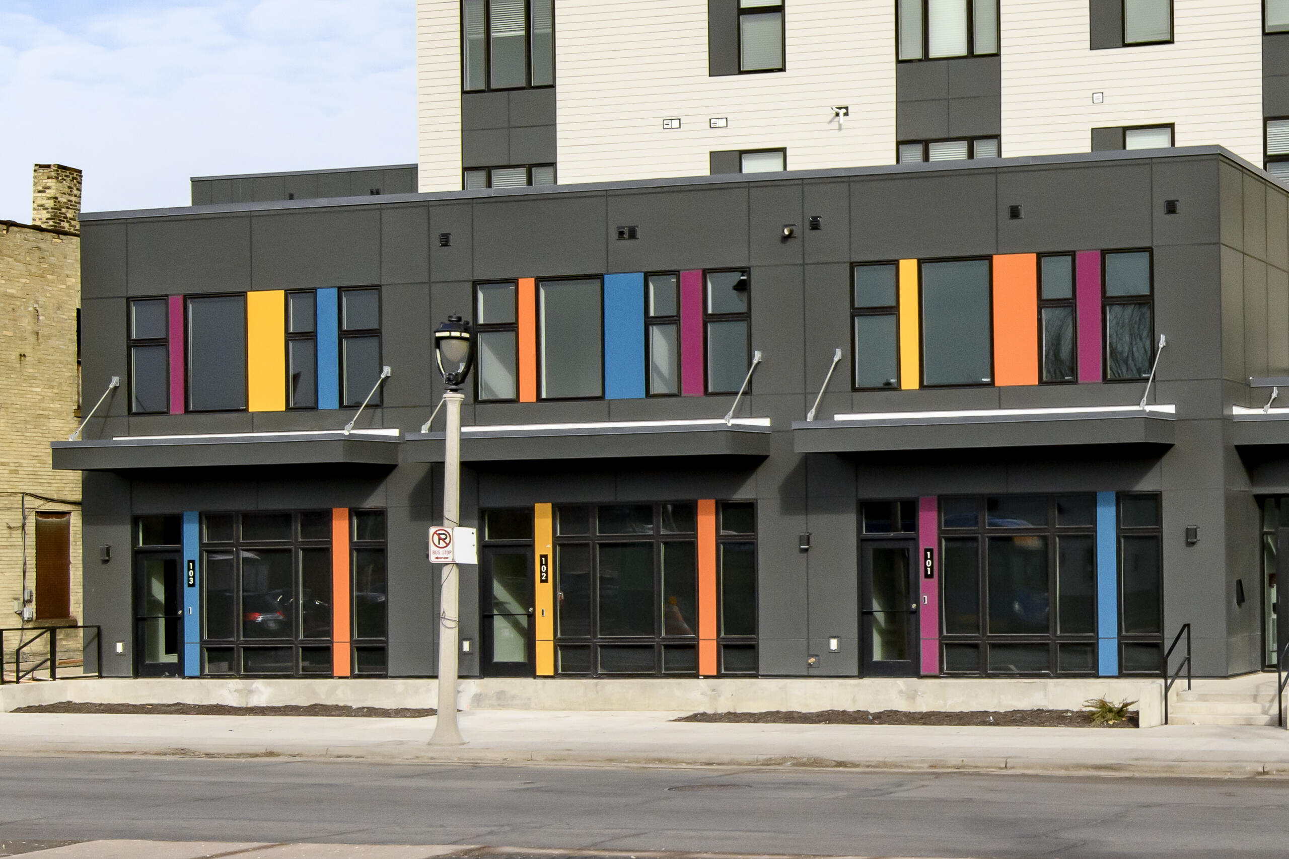 616 W North Ave — photo
