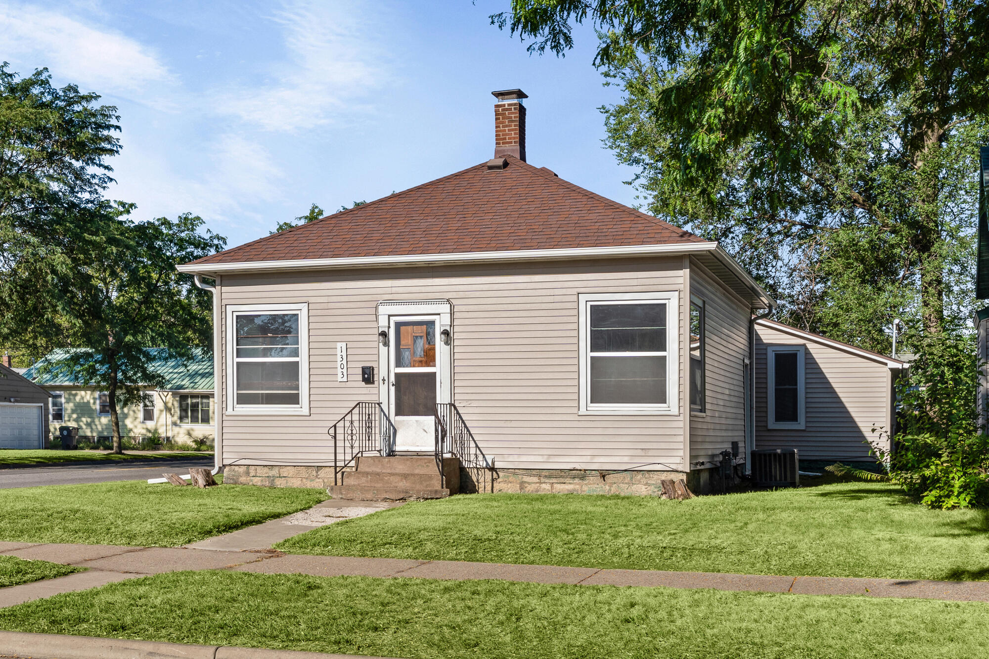 1303 Kane St — photo