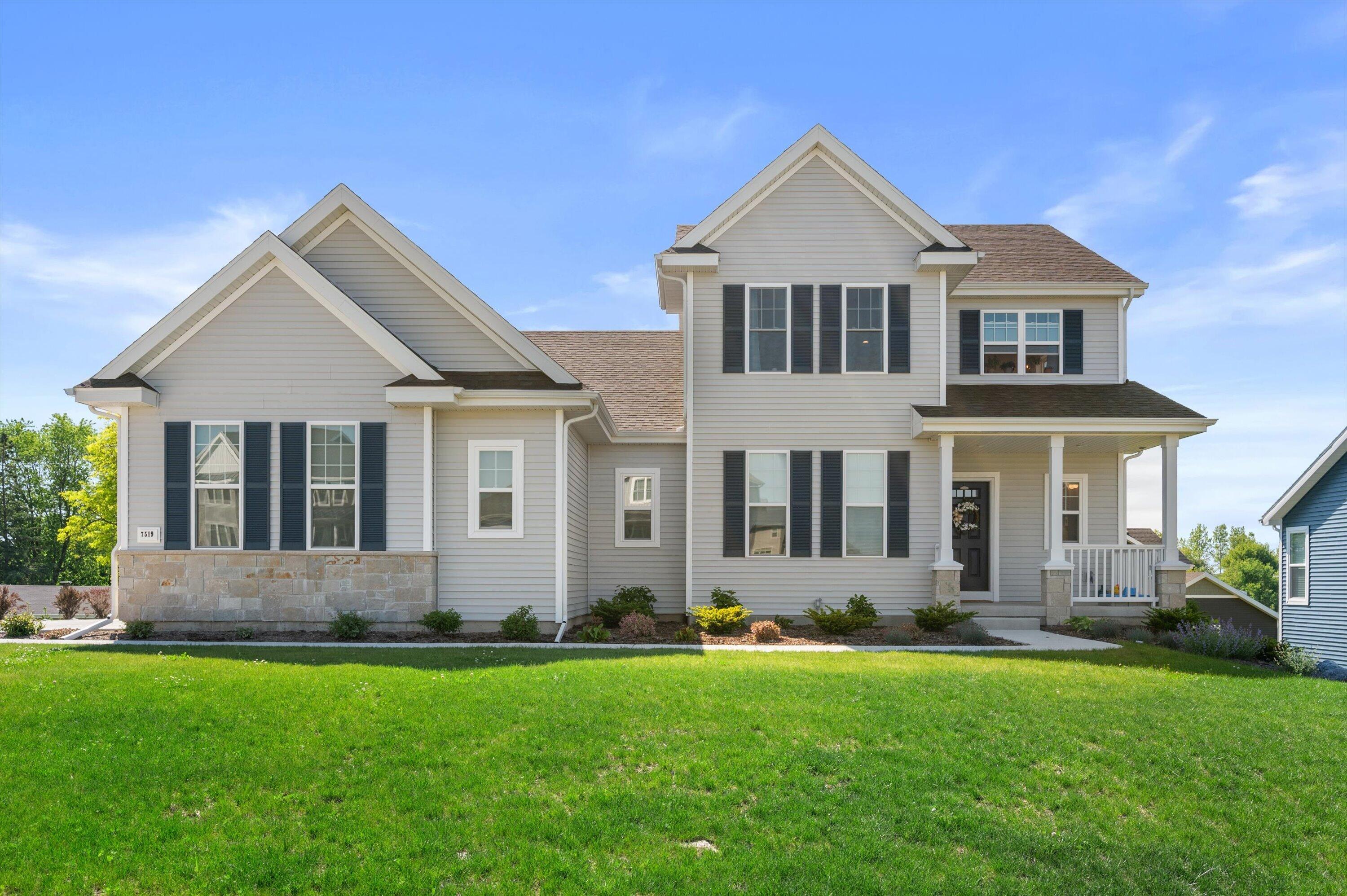 7519 S 50th Ct — photo