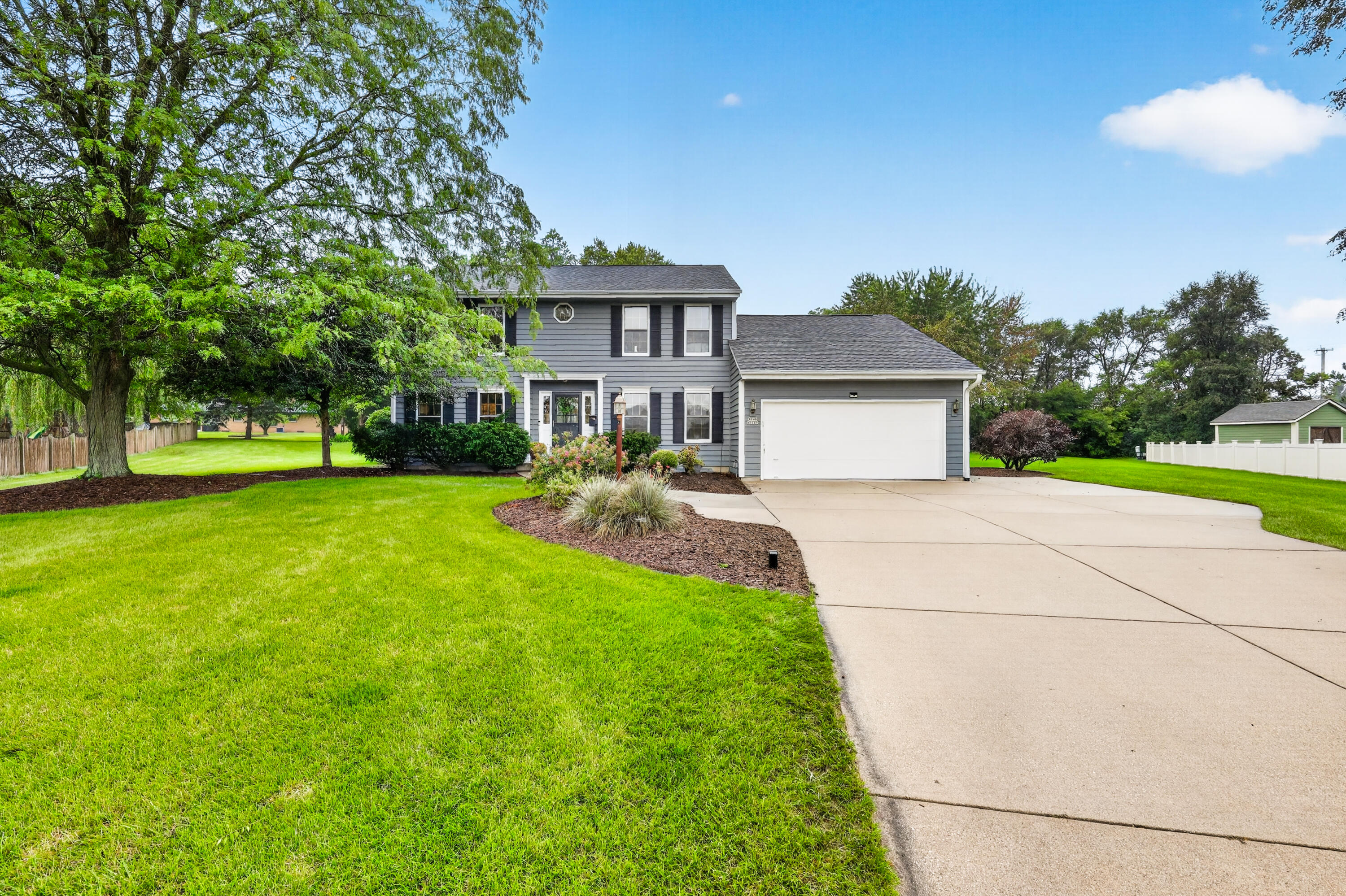 W148N7167 Terriwood Ct — photo